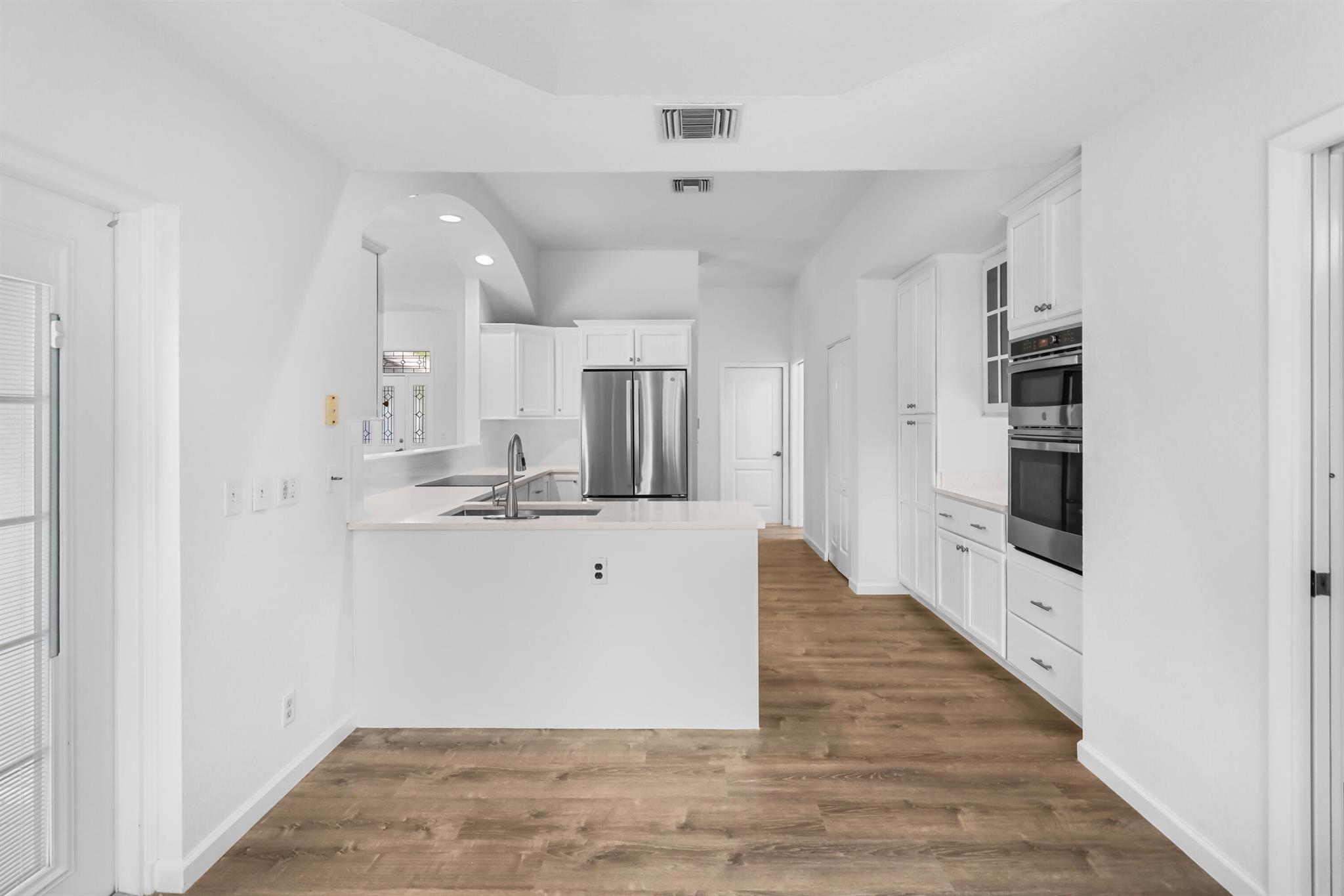 SANCTUARY - Residential