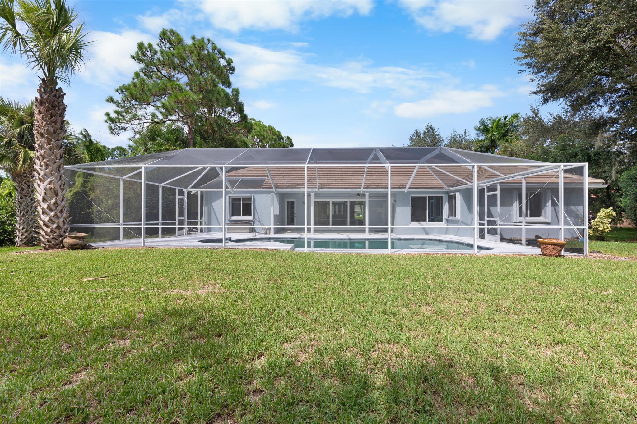 SANCTUARY - Residential