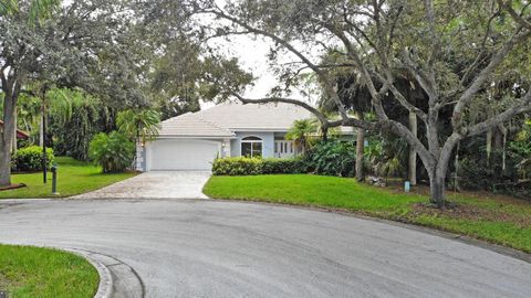 Photo of 470 SW Sanctuary Place, Port Saint Lucie, FL 34986 (MLS # R11127761)