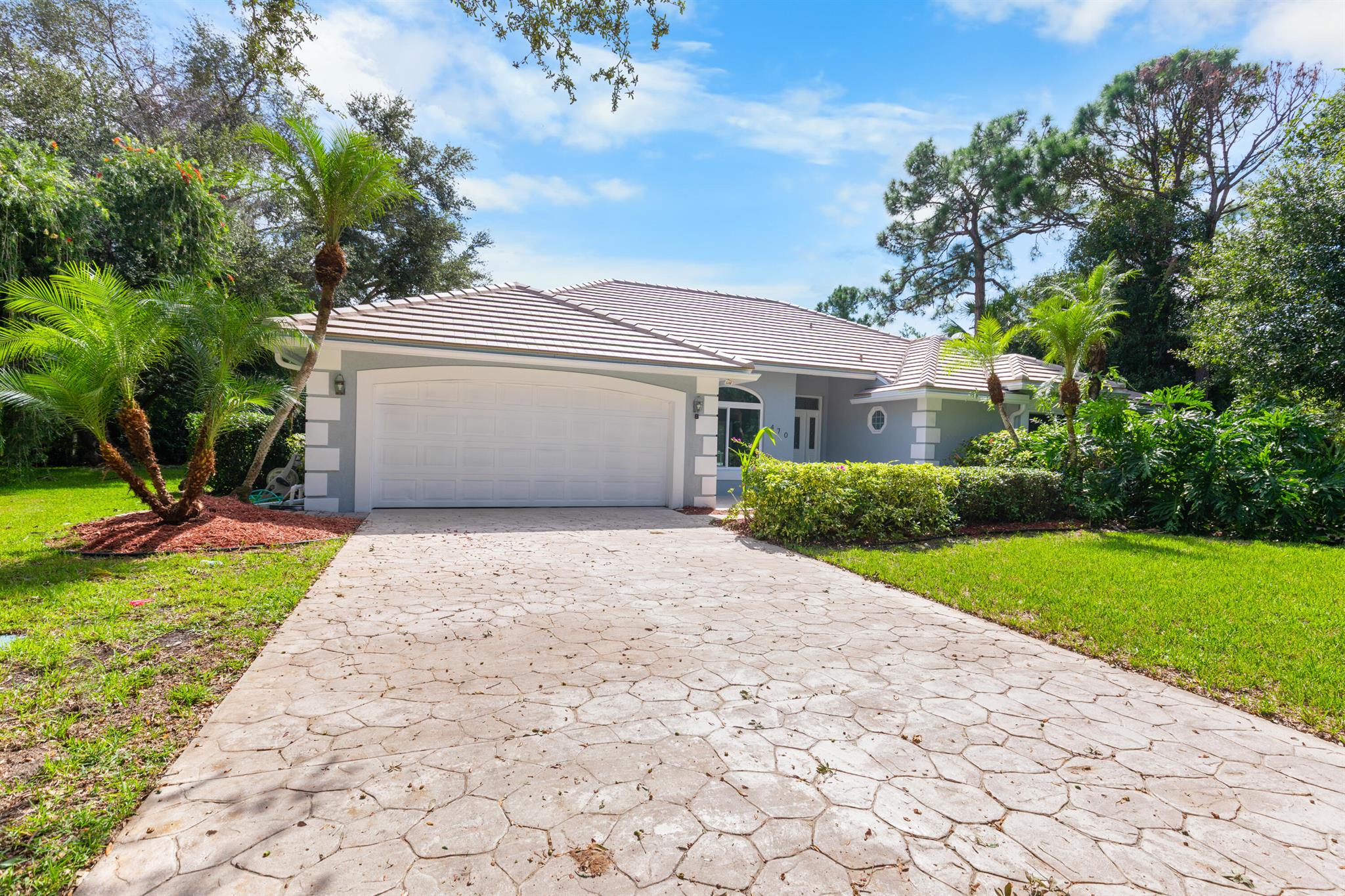 SANCTUARY - Residential