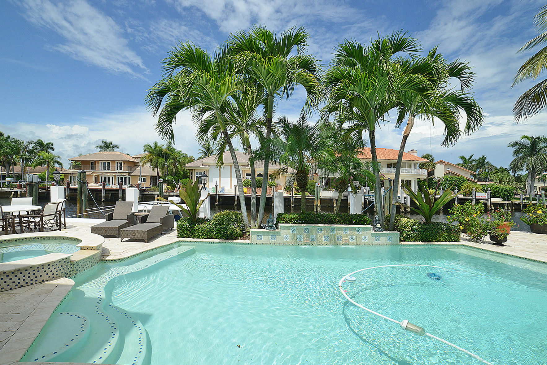 TROPIC ISLE - Residential