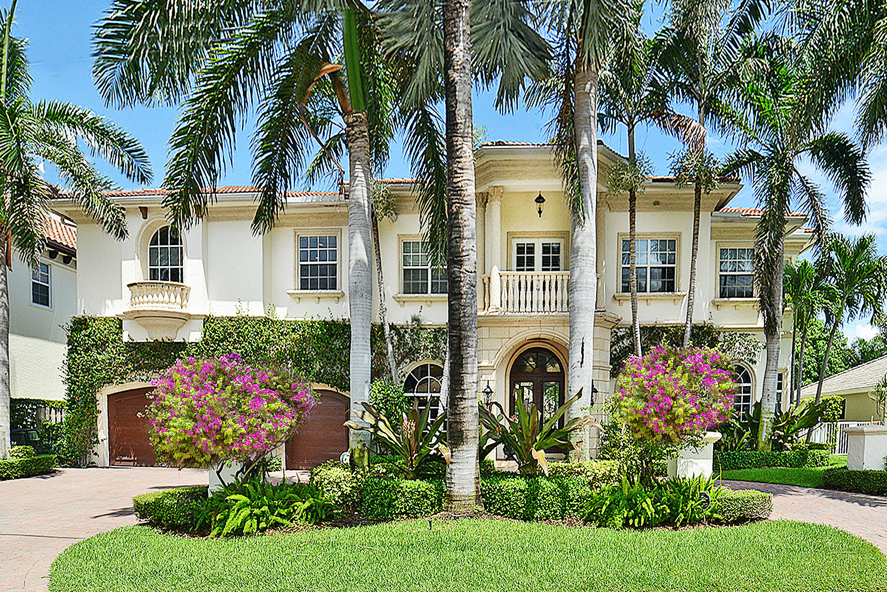 TROPIC ISLE - Residential