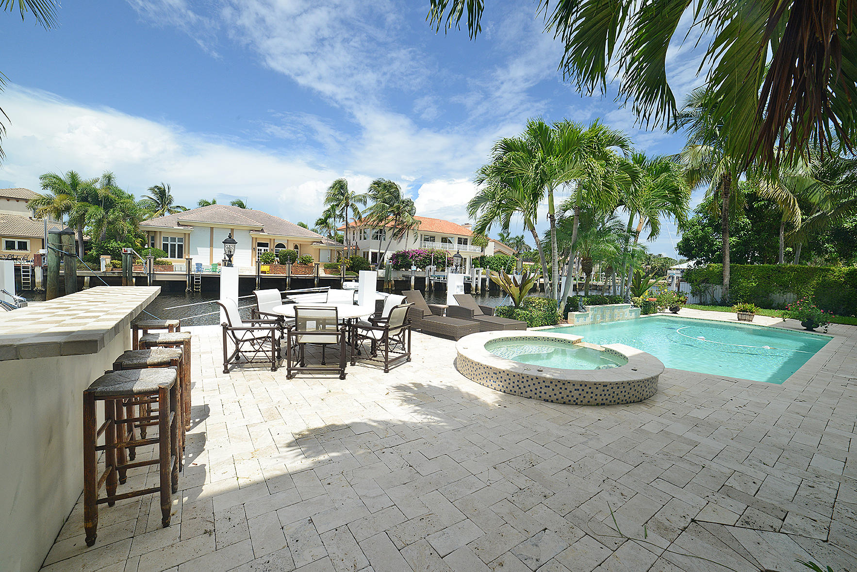 TROPIC ISLE - Residential