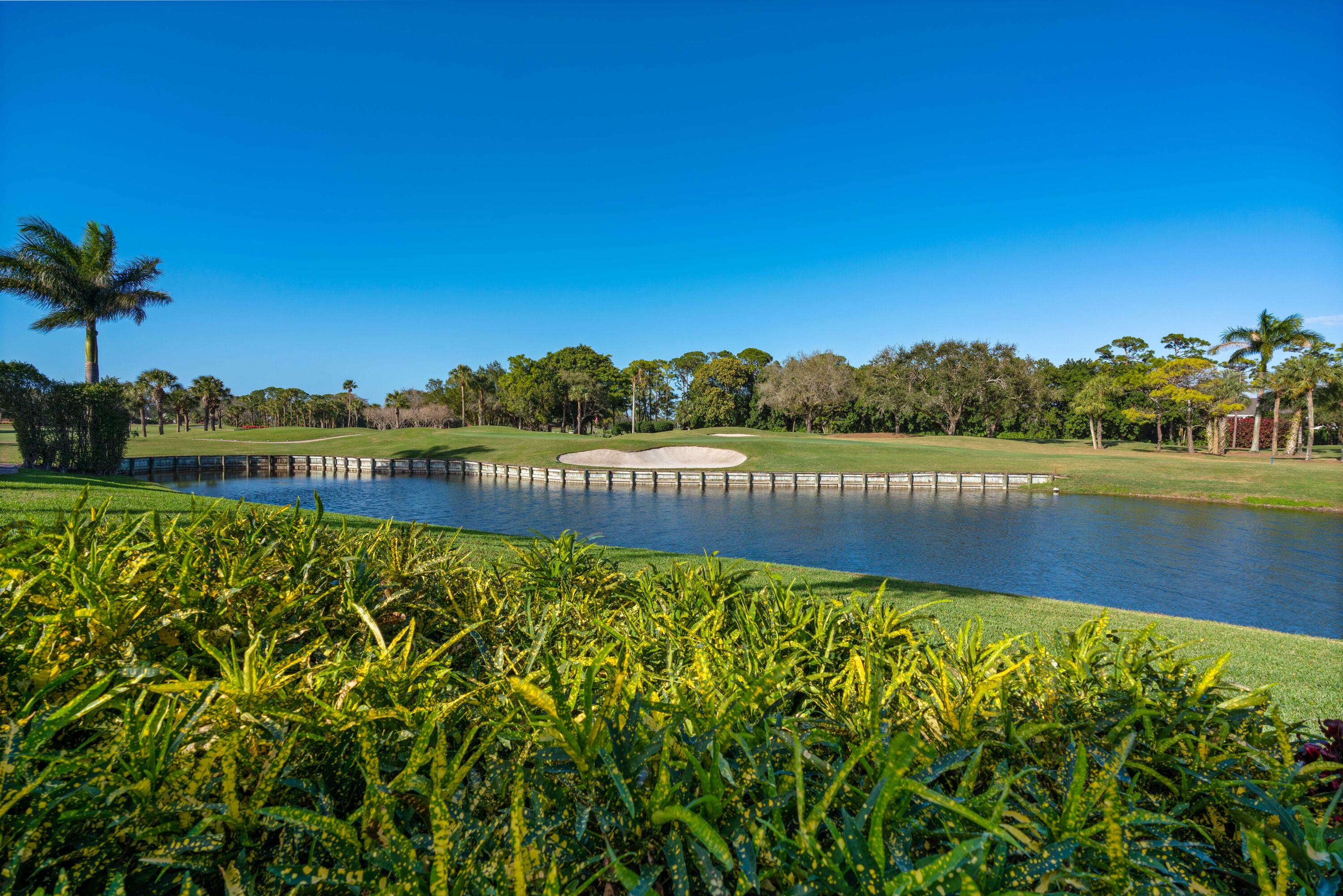 FRENCHMANS CREEK - Residential