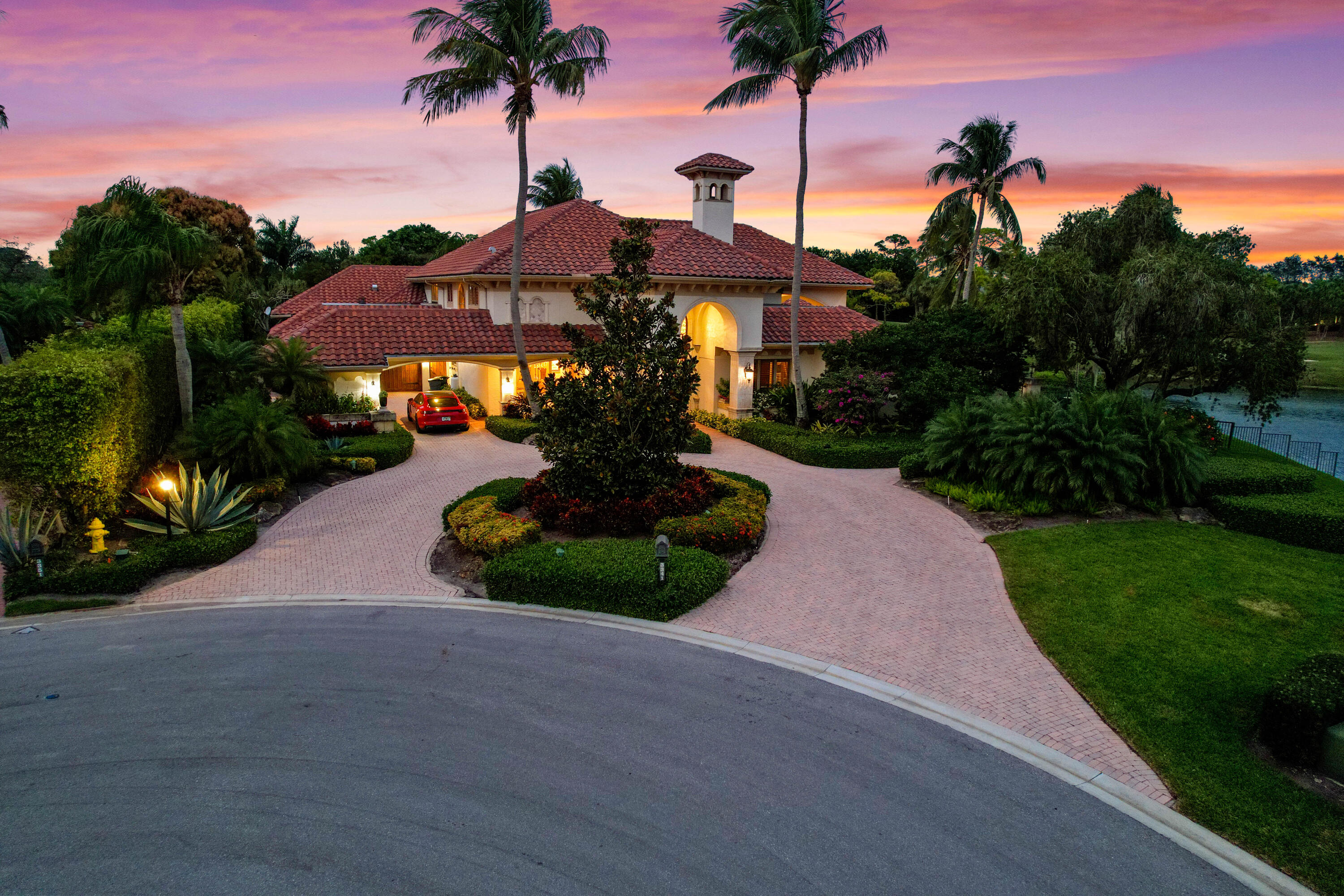 FRENCHMANS CREEK - Residential