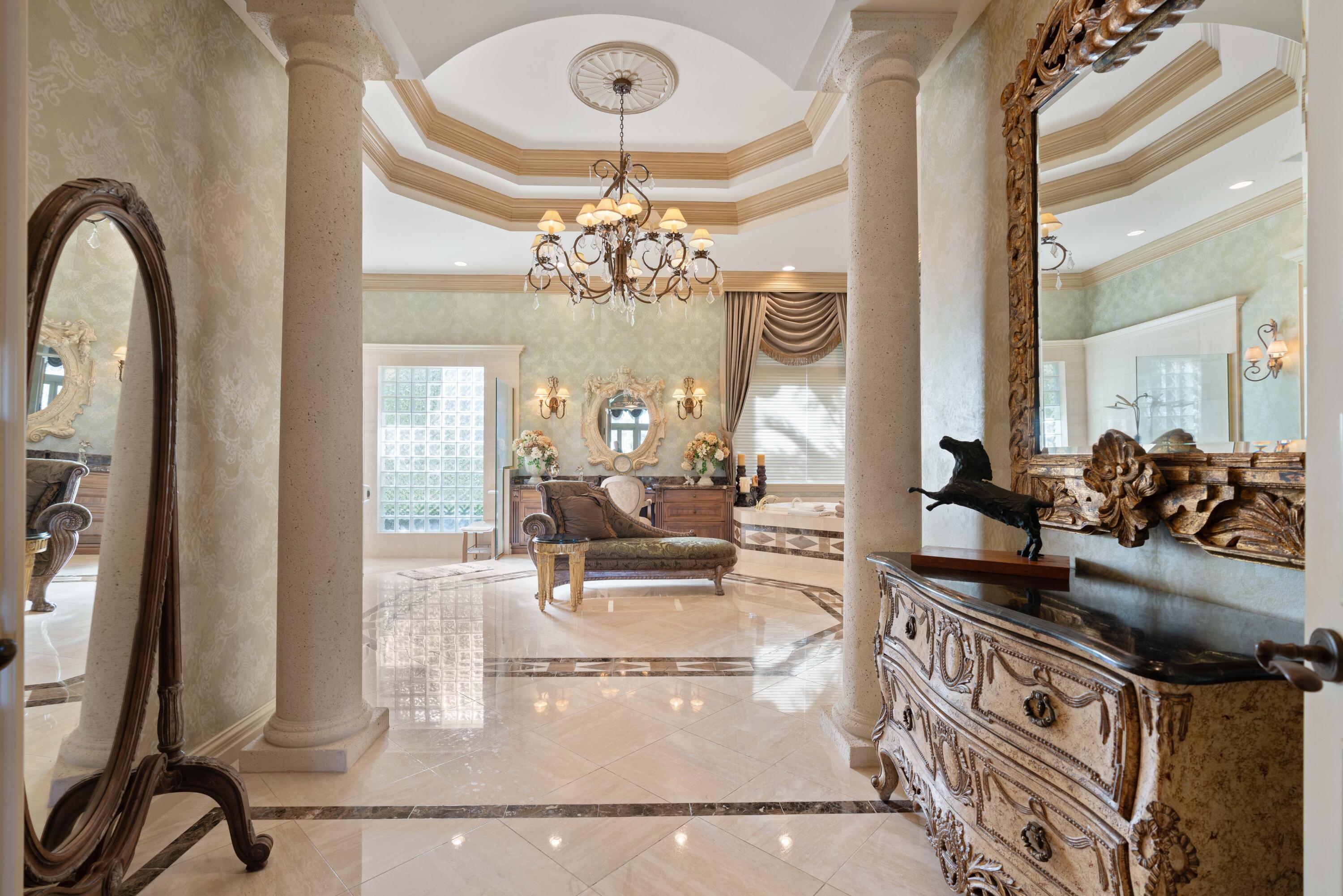 FRENCHMANS CREEK - Residential