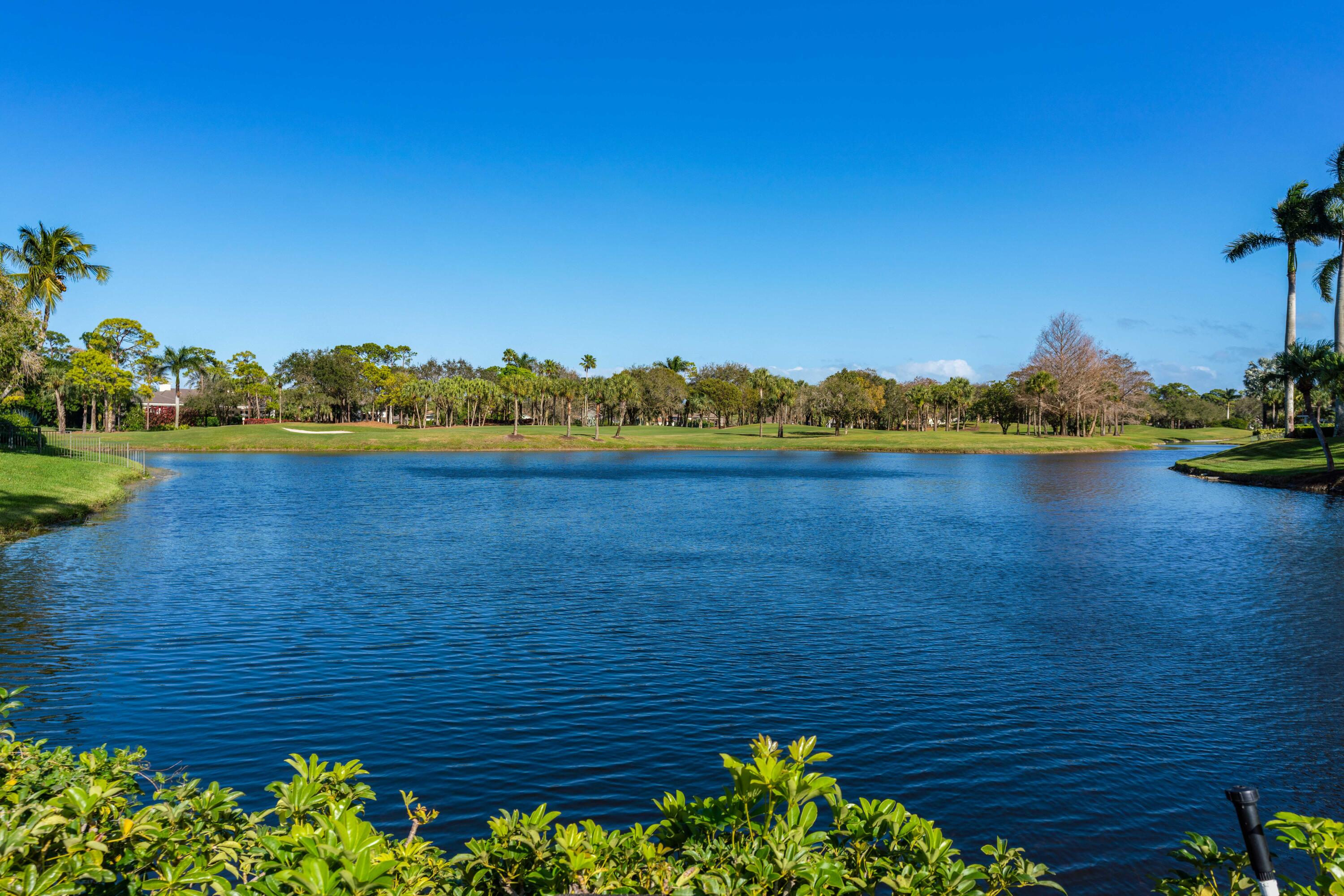 FRENCHMANS CREEK - Residential