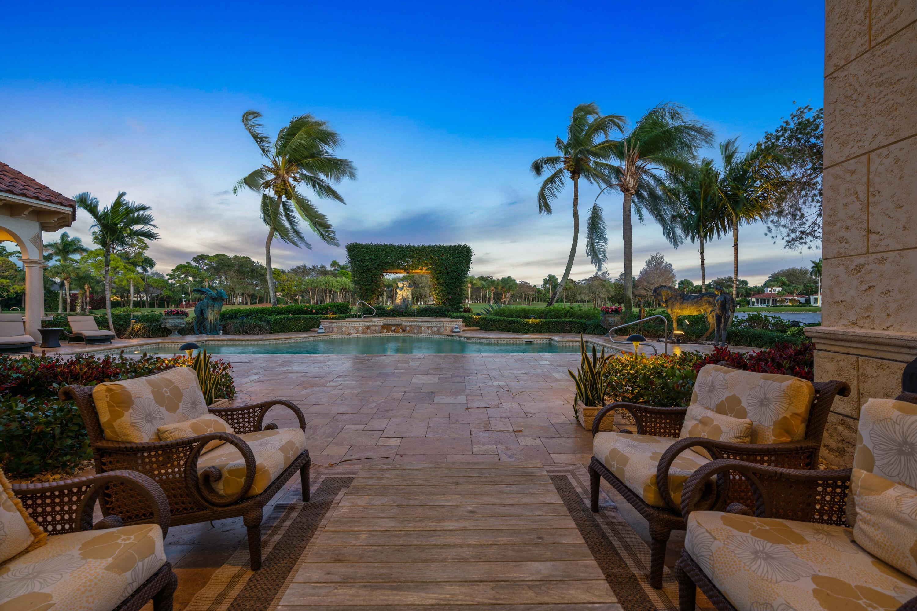 FRENCHMANS CREEK - Residential