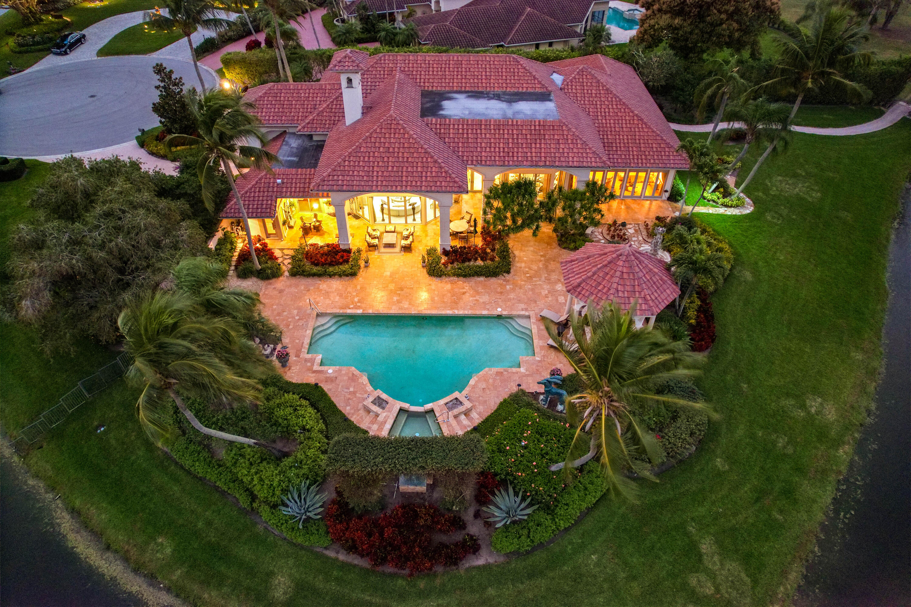 FRENCHMANS CREEK - Residential