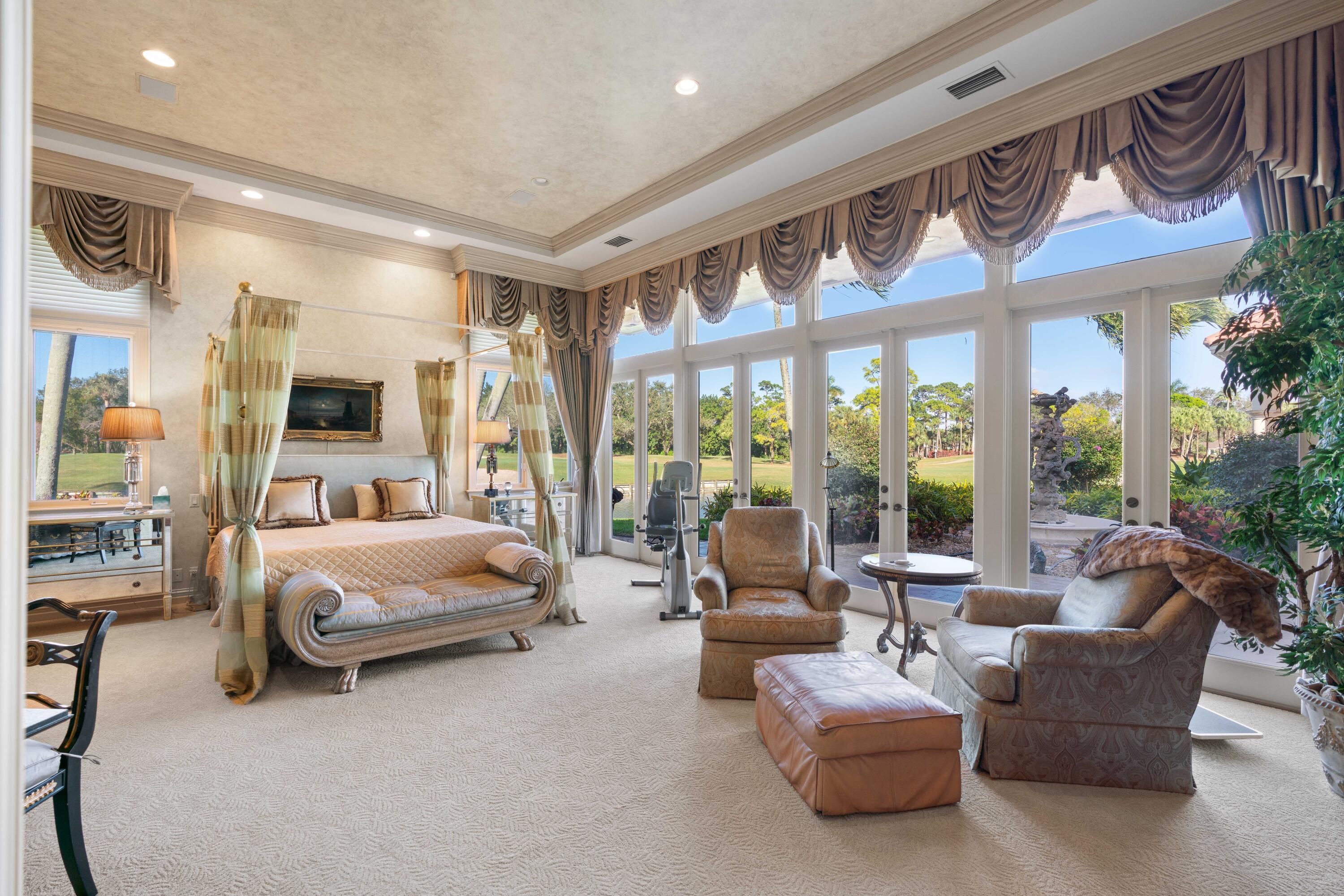 FRENCHMANS CREEK - Residential