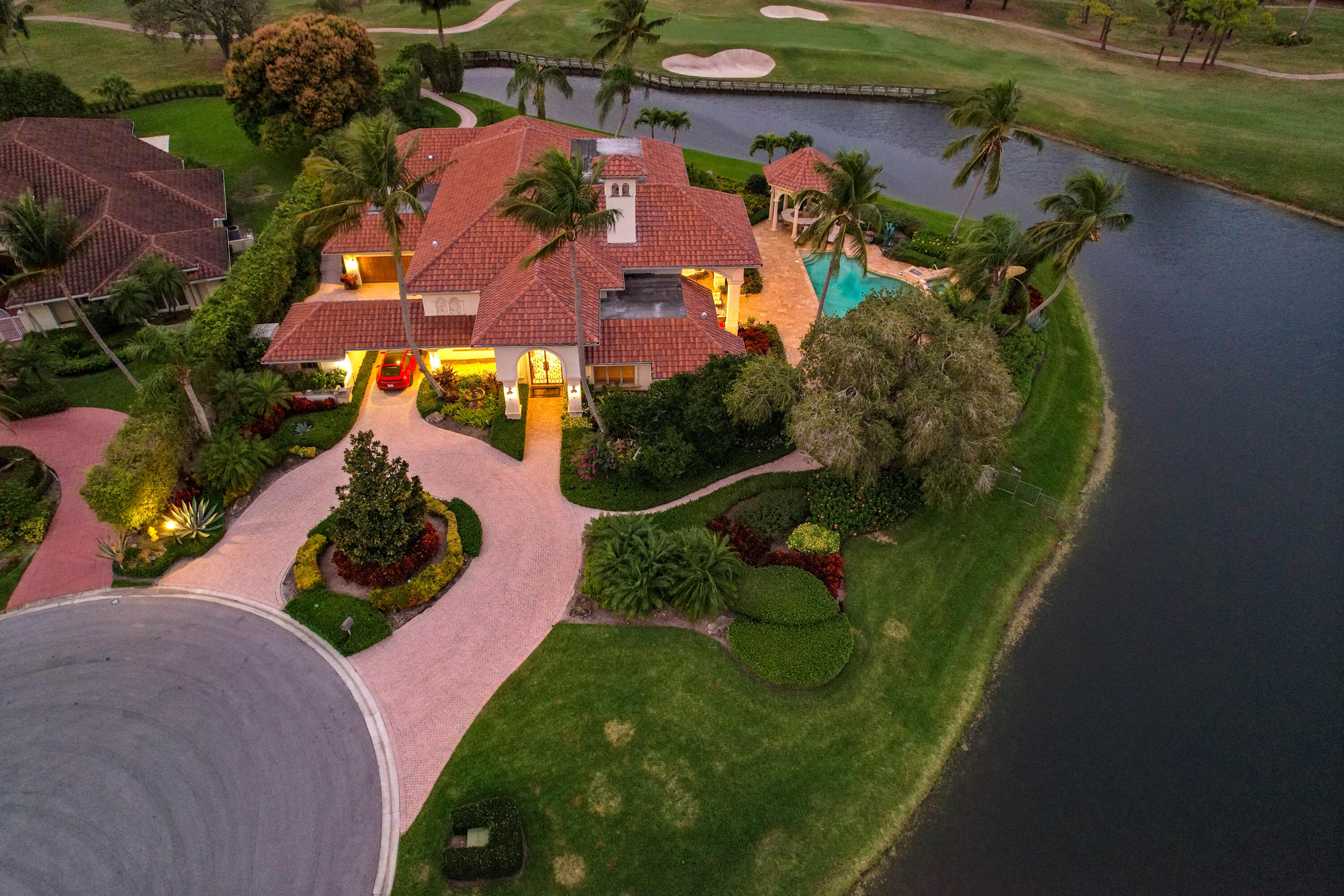 FRENCHMANS CREEK - Residential