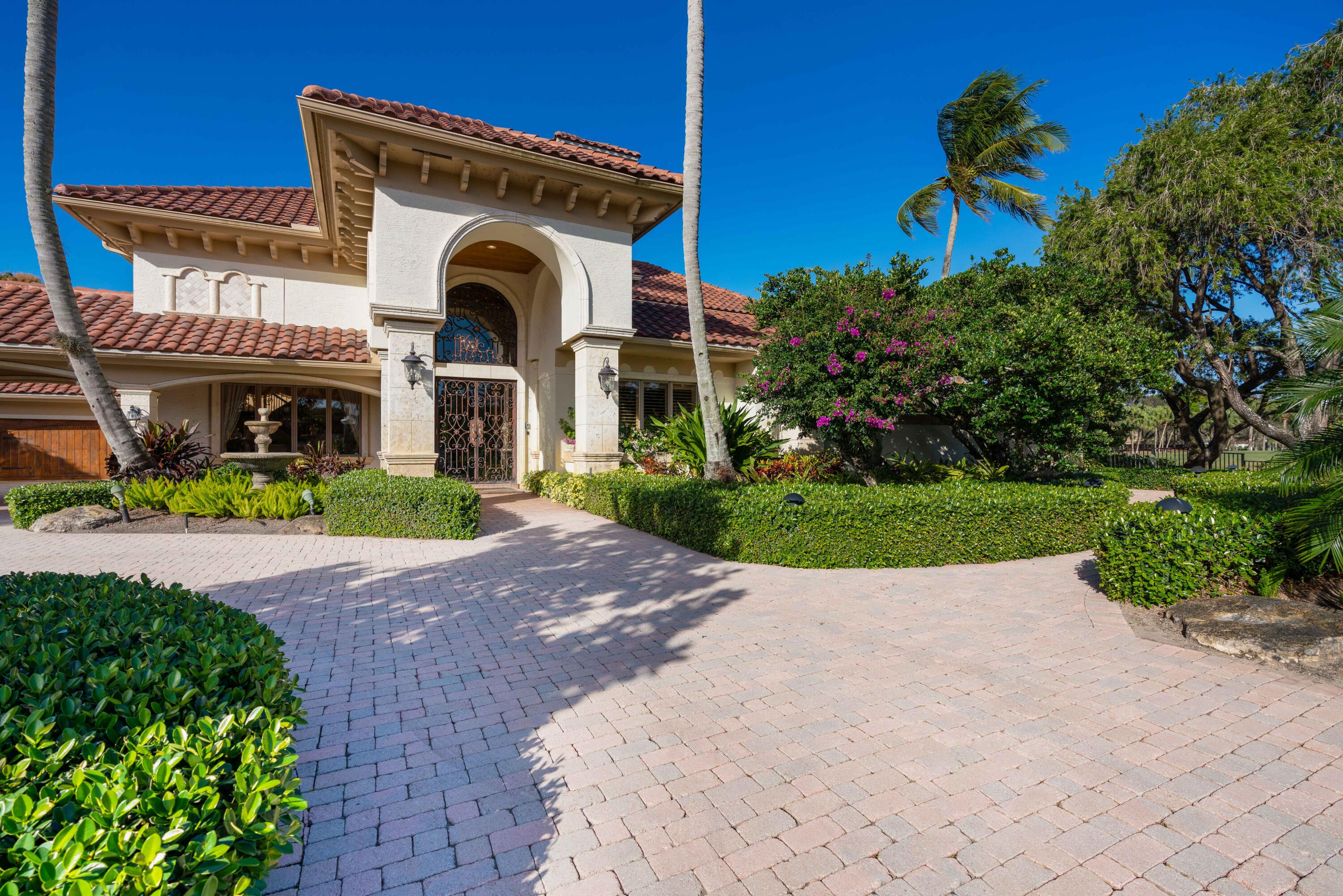 FRENCHMANS CREEK - Residential