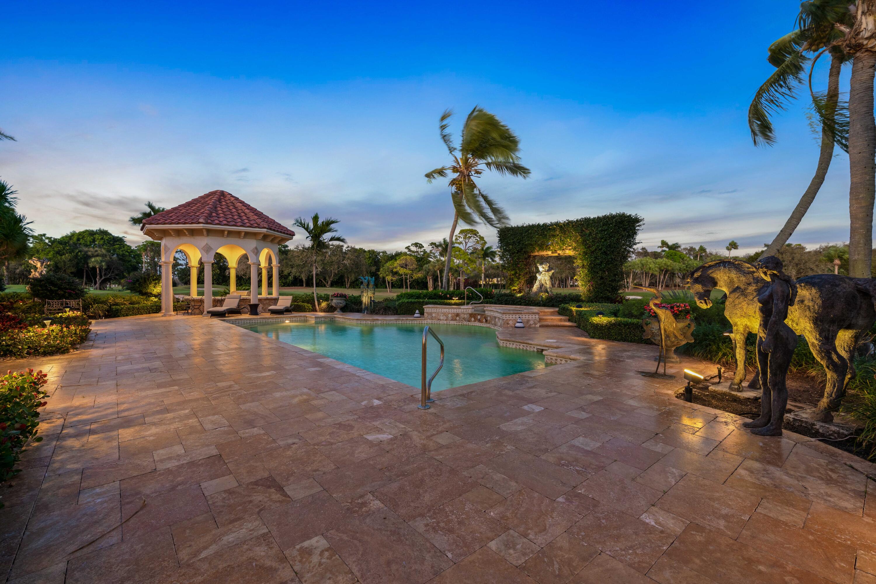 FRENCHMANS CREEK - Residential