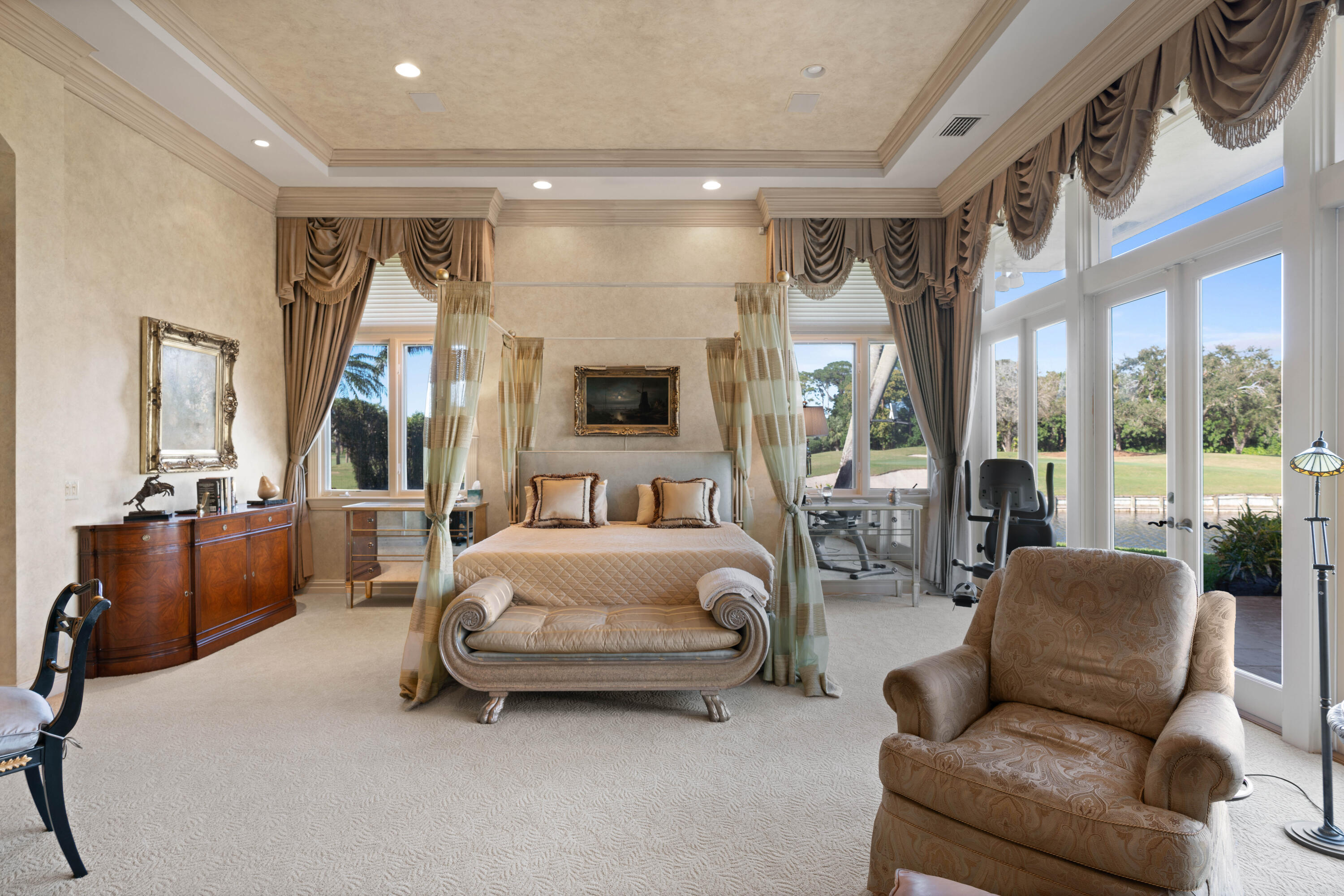 FRENCHMANS CREEK - Residential