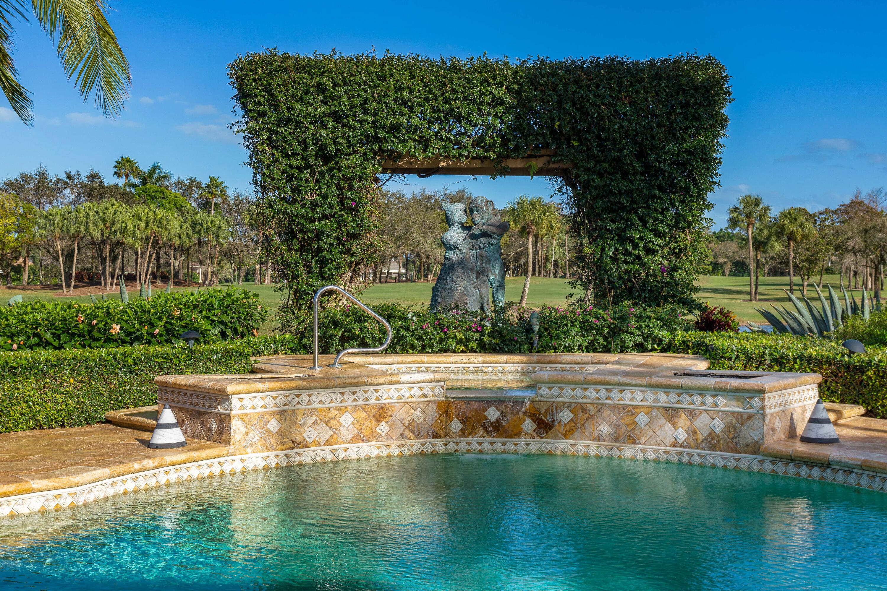 FRENCHMANS CREEK - Residential