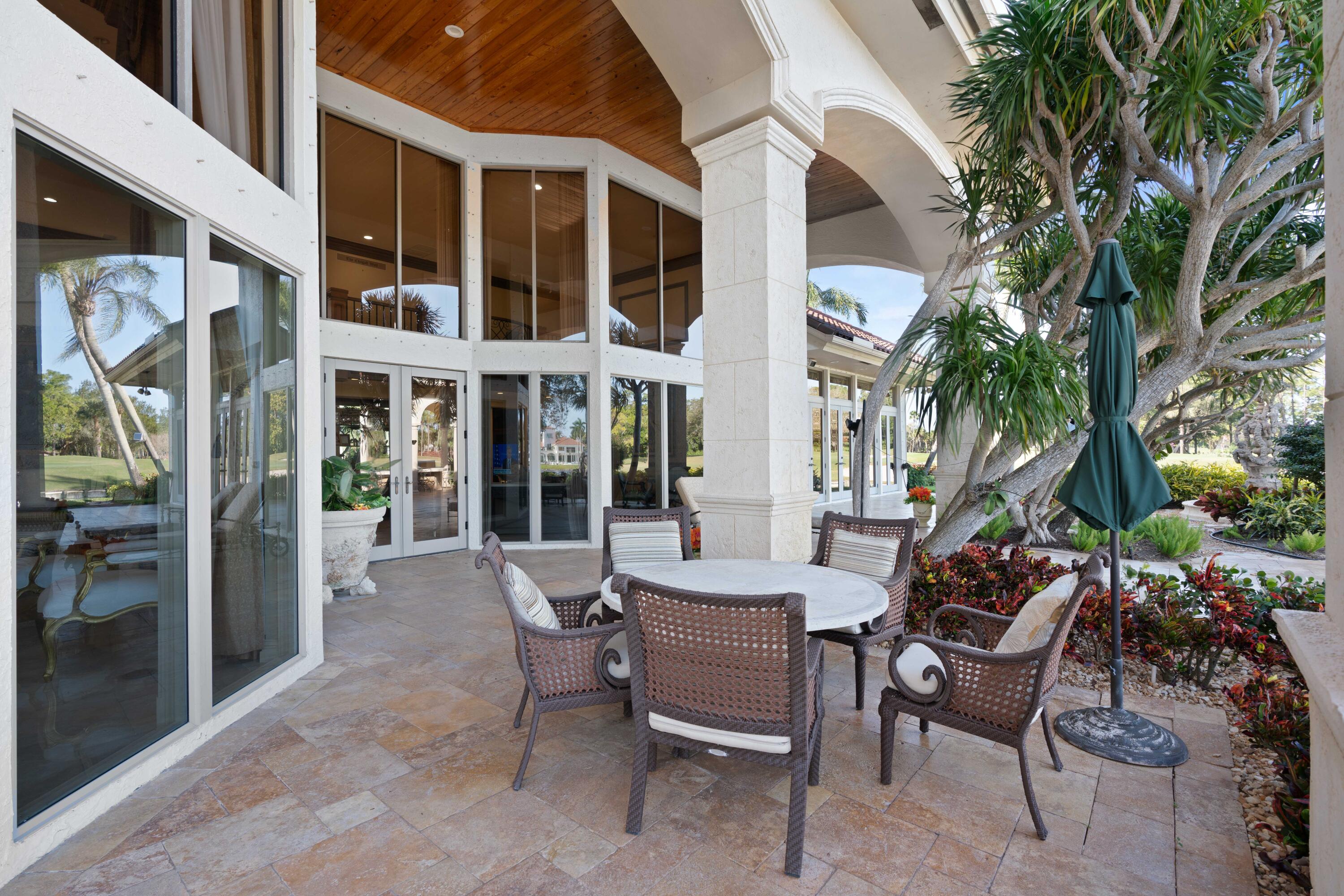 FRENCHMANS CREEK - Residential