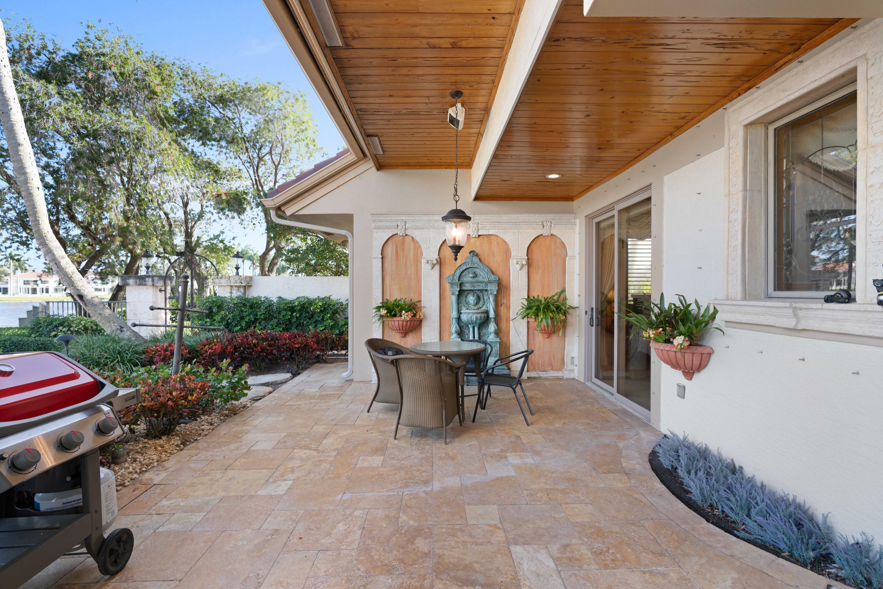 FRENCHMANS CREEK - Residential