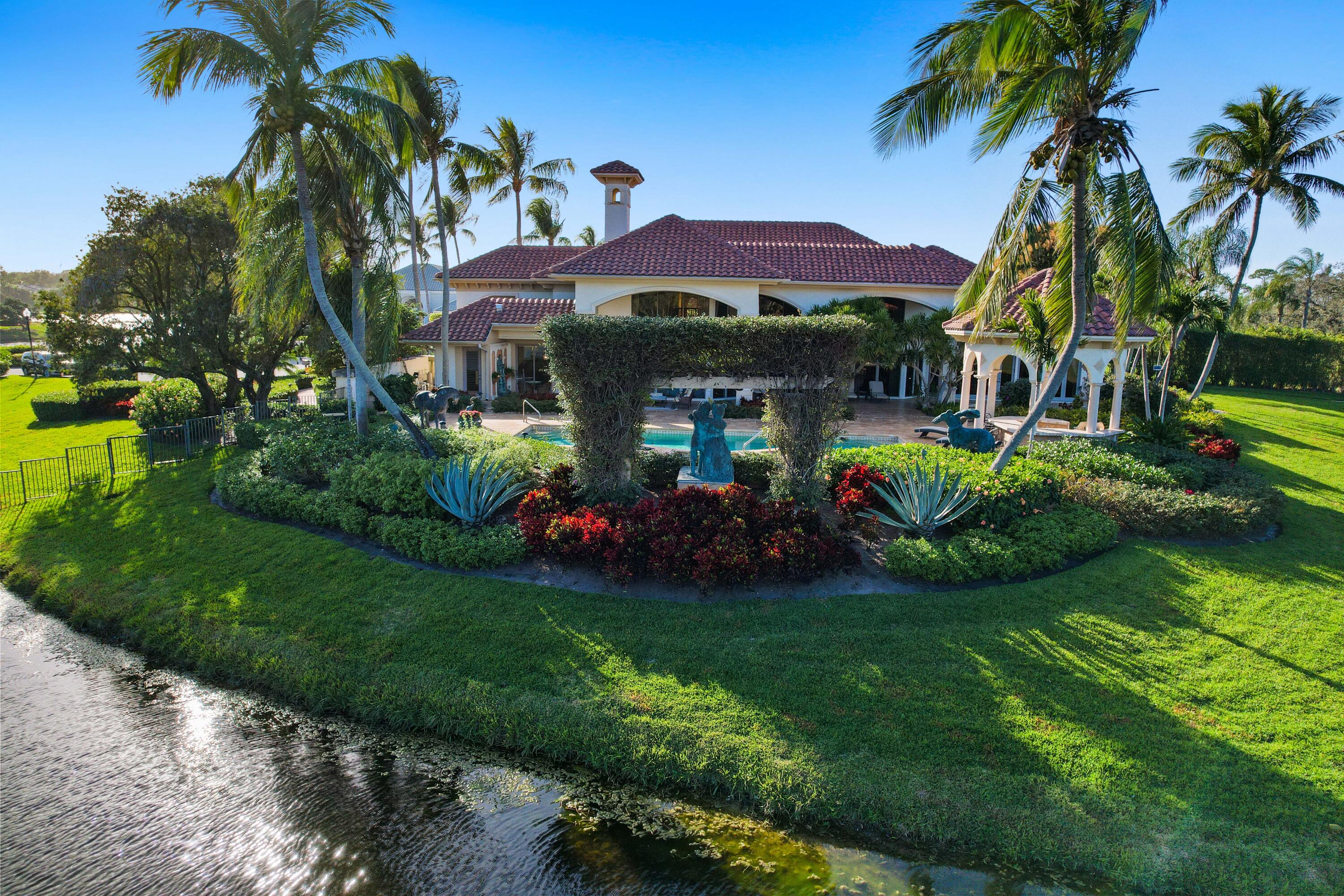 FRENCHMANS CREEK - Residential