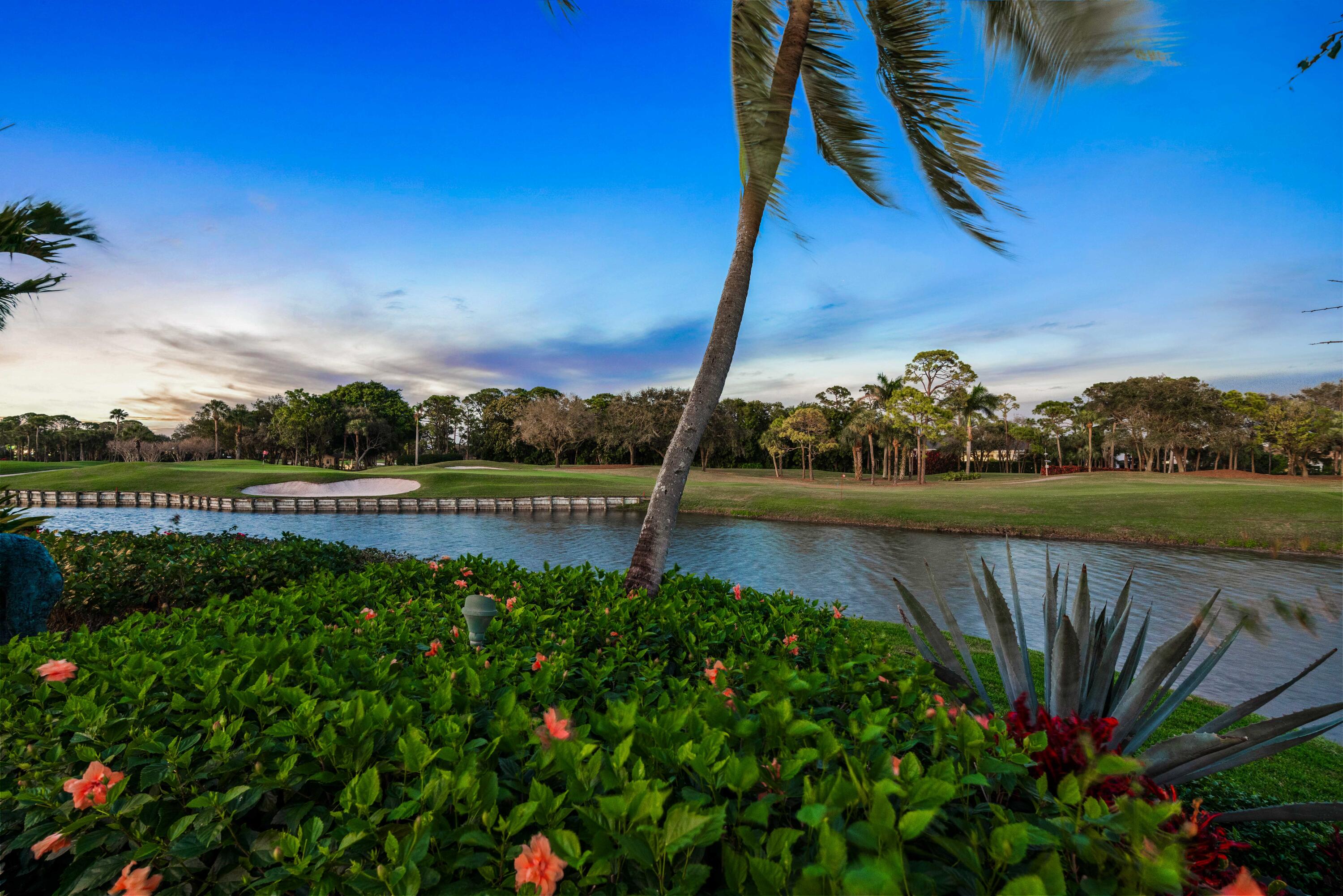 FRENCHMANS CREEK - Residential