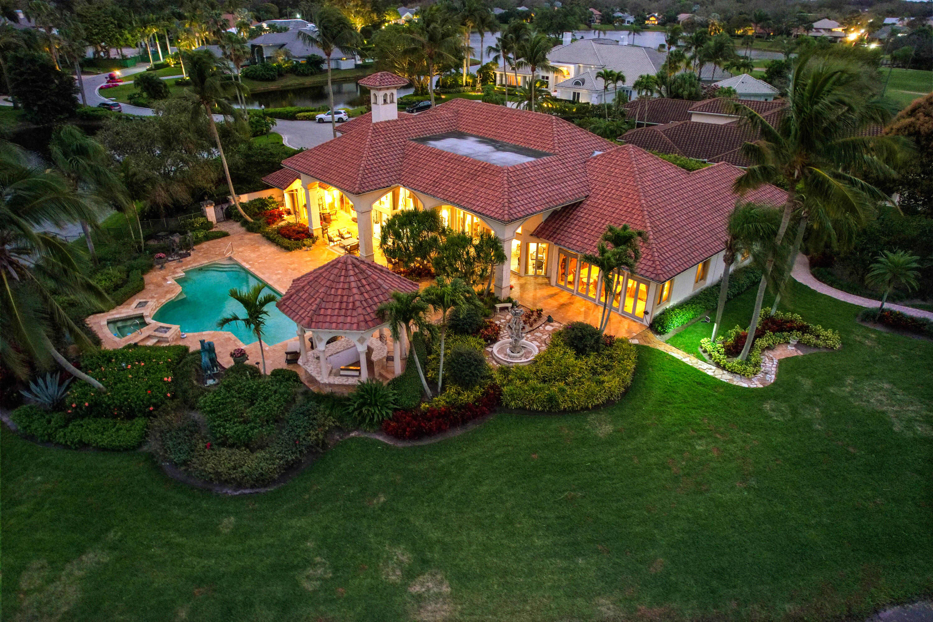 FRENCHMANS CREEK - Residential