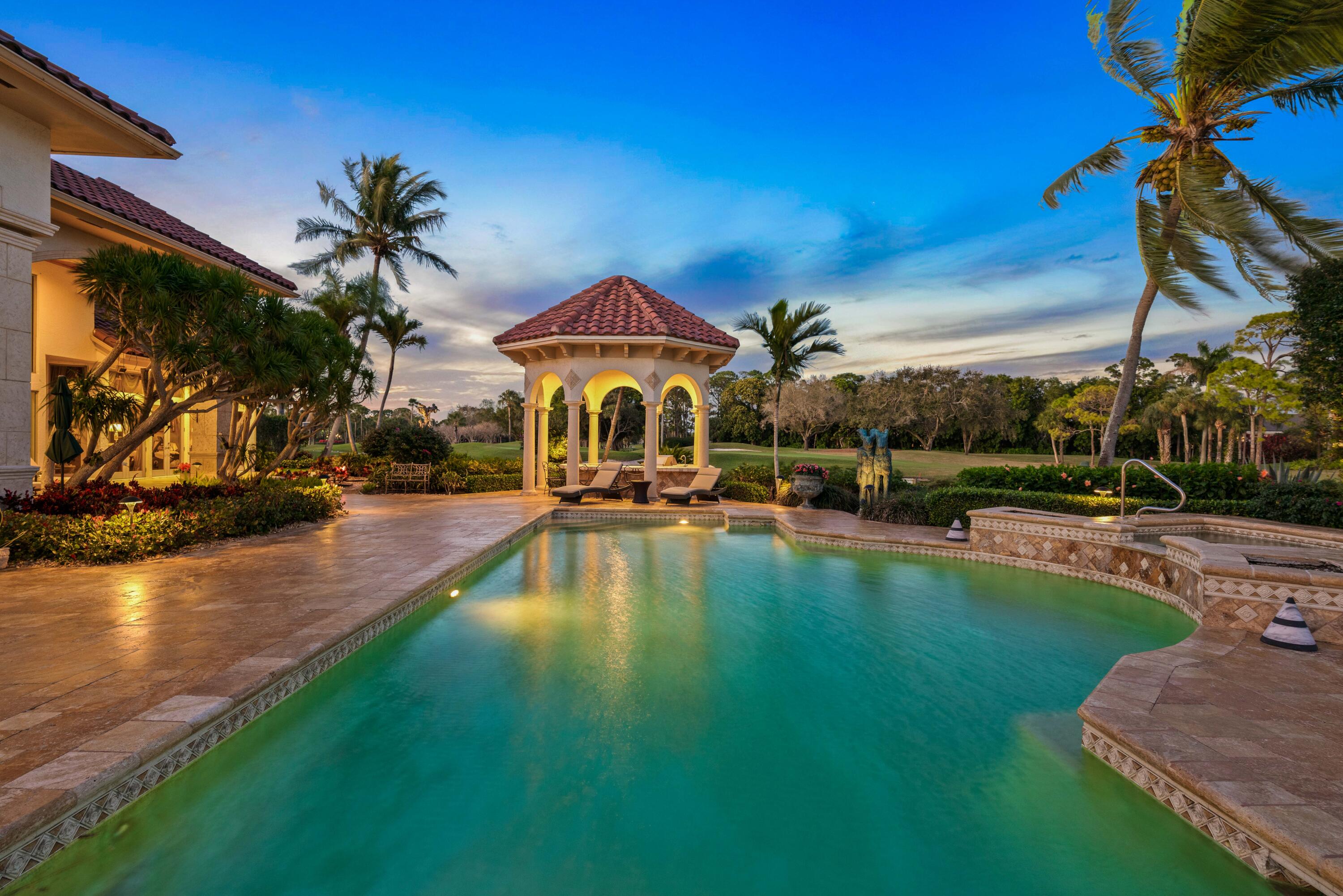 FRENCHMANS CREEK - Residential