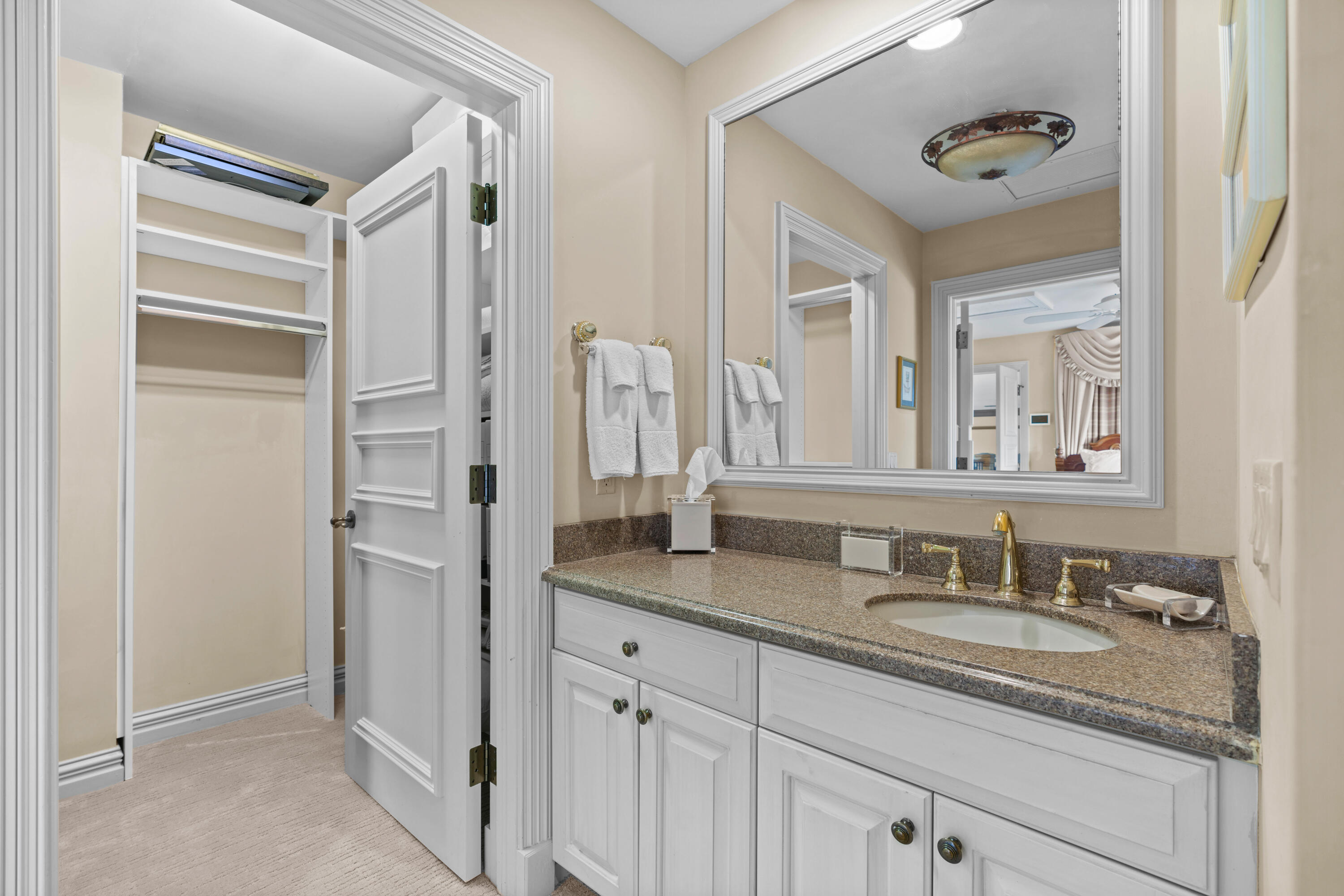 FRENCHMANS CREEK - Residential