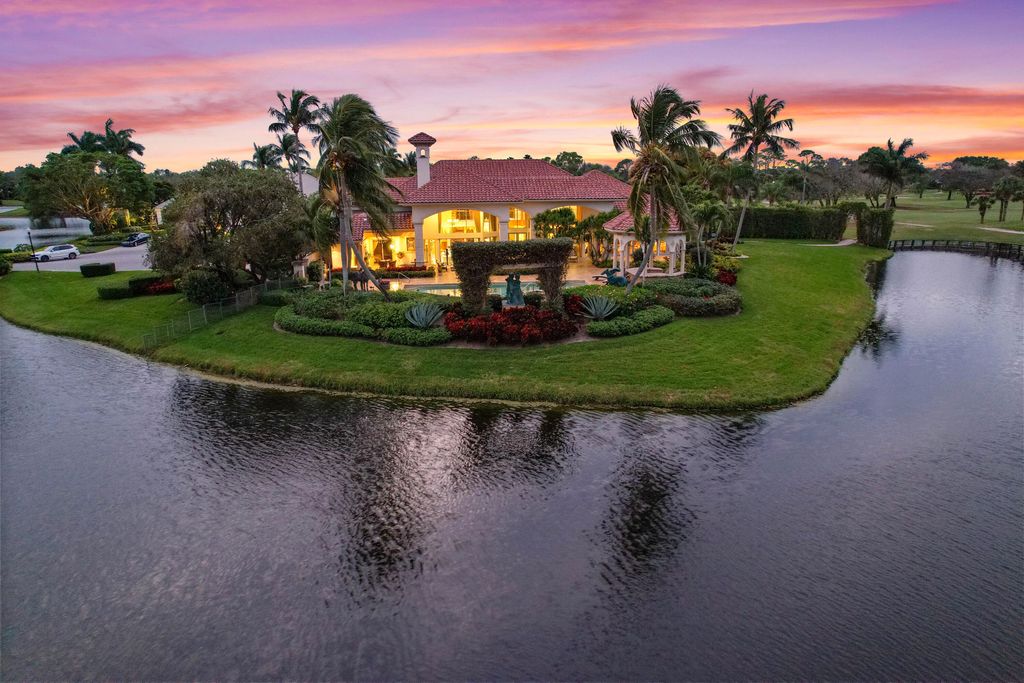 Photo of 3341 Monet Drive W, Palm Beach Gardens, FL 33410 (MLS # R10958838)