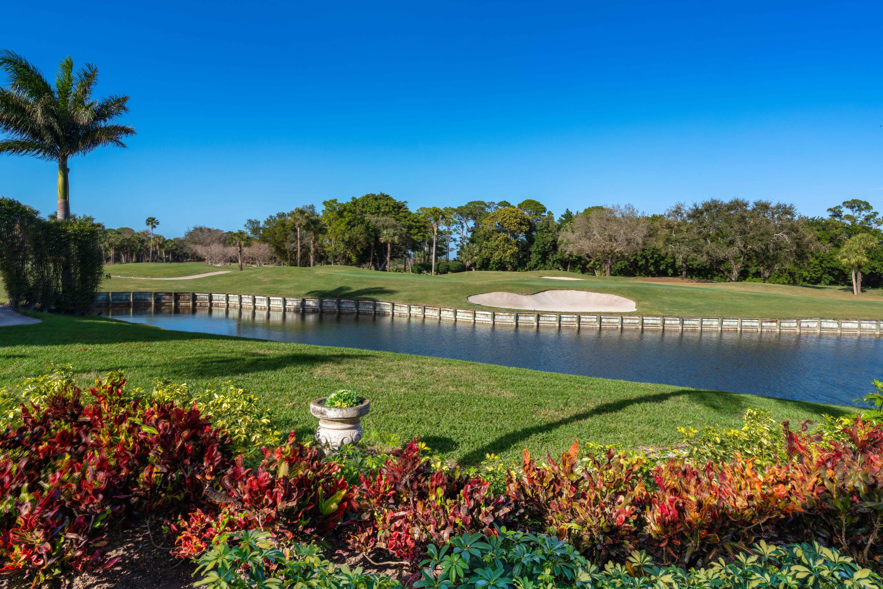 FRENCHMANS CREEK - Residential