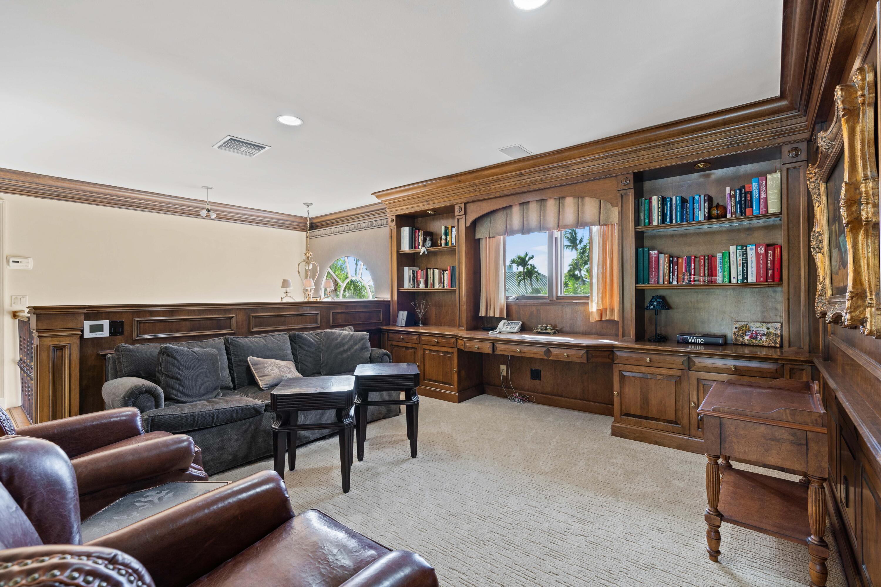 FRENCHMANS CREEK - Residential