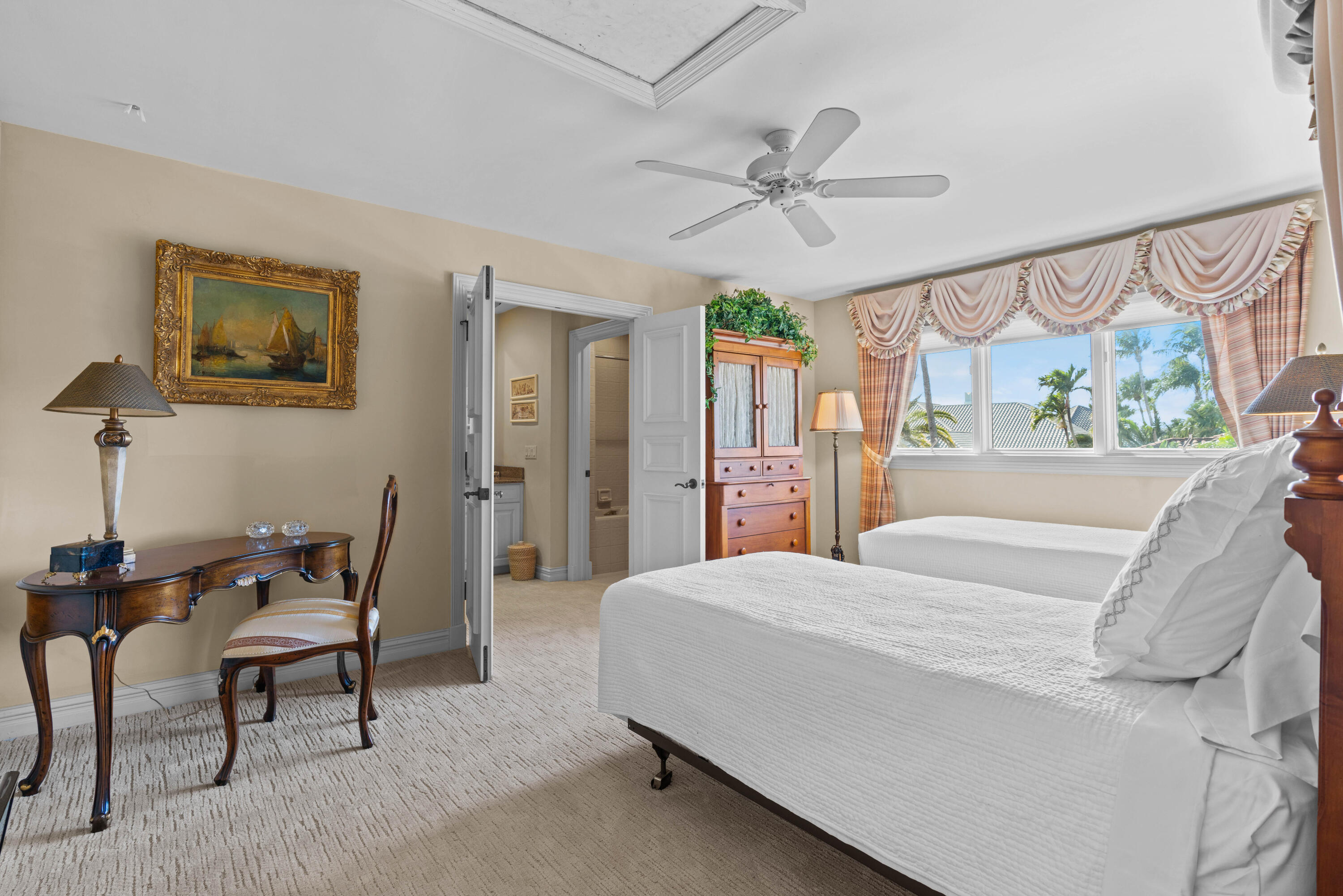 FRENCHMANS CREEK - Residential