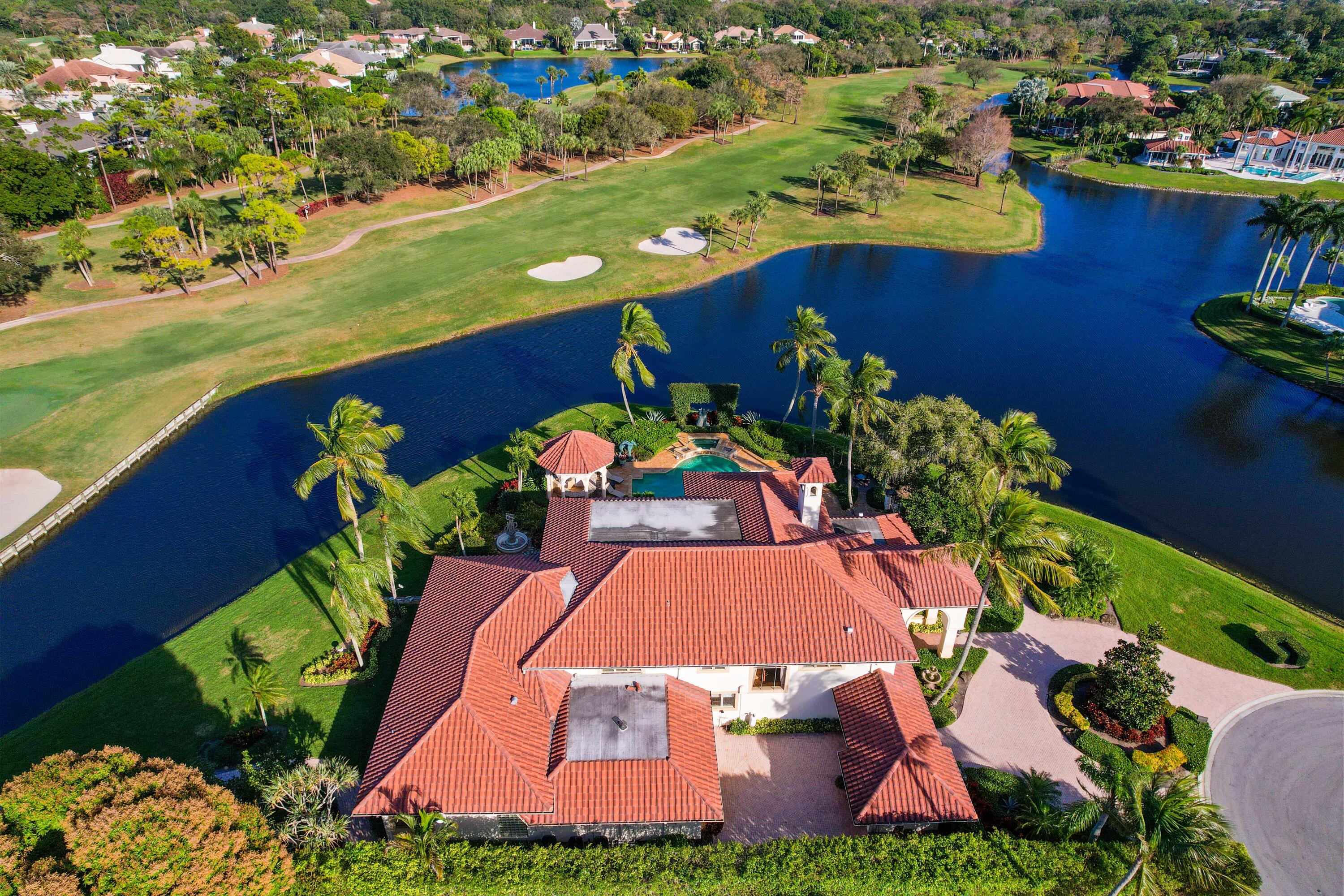 FRENCHMANS CREEK - Residential