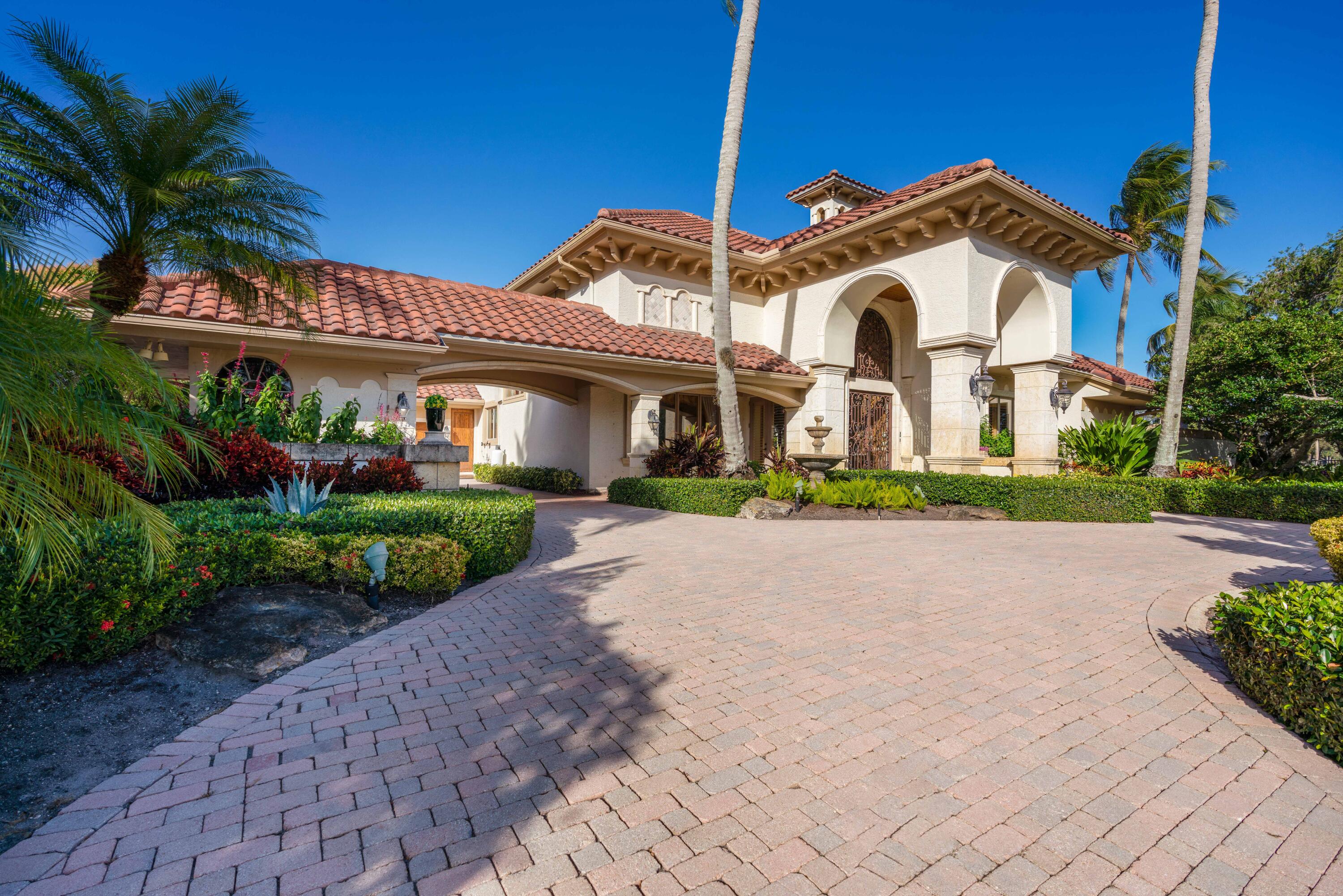 FRENCHMANS CREEK - Residential