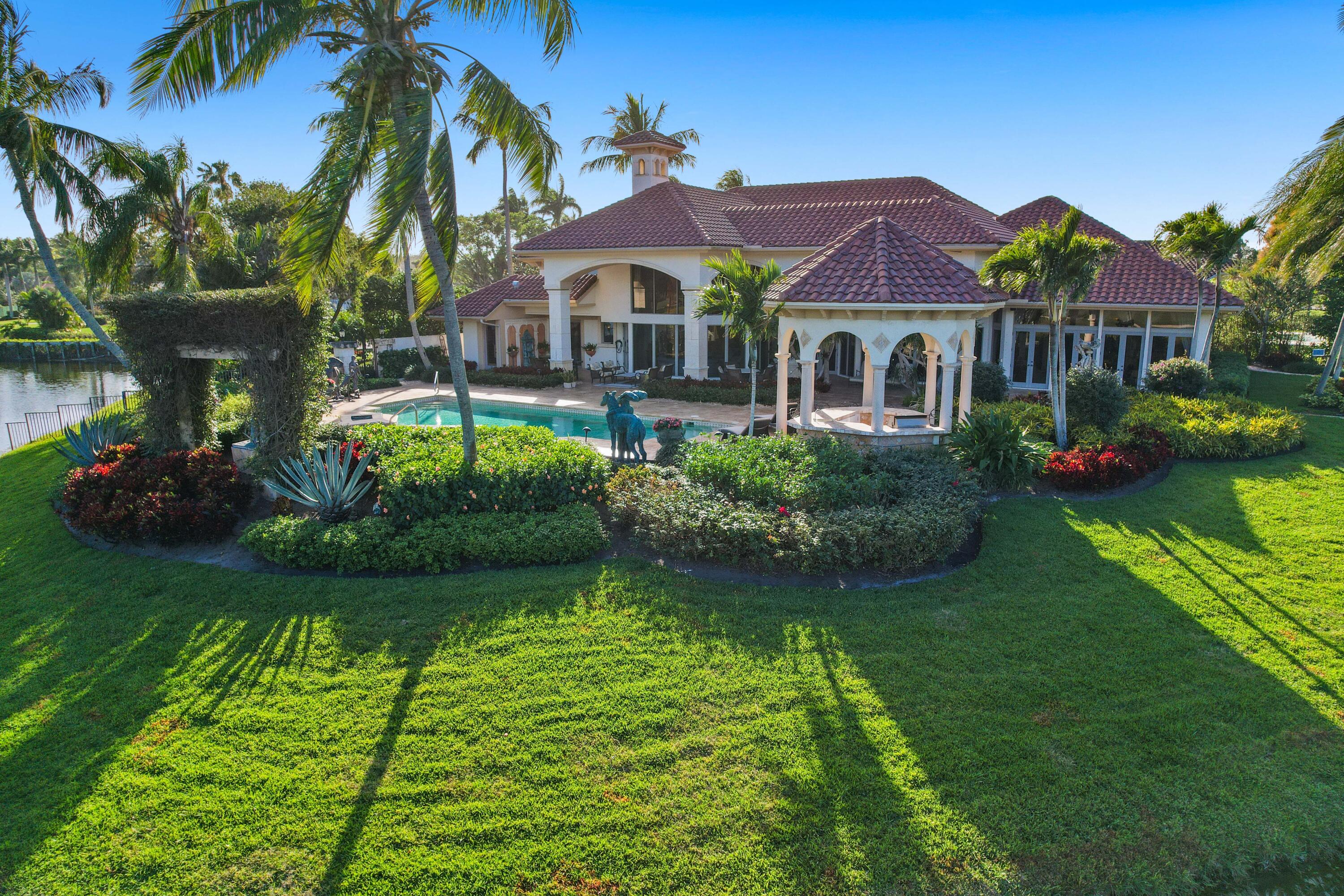 FRENCHMANS CREEK - Residential