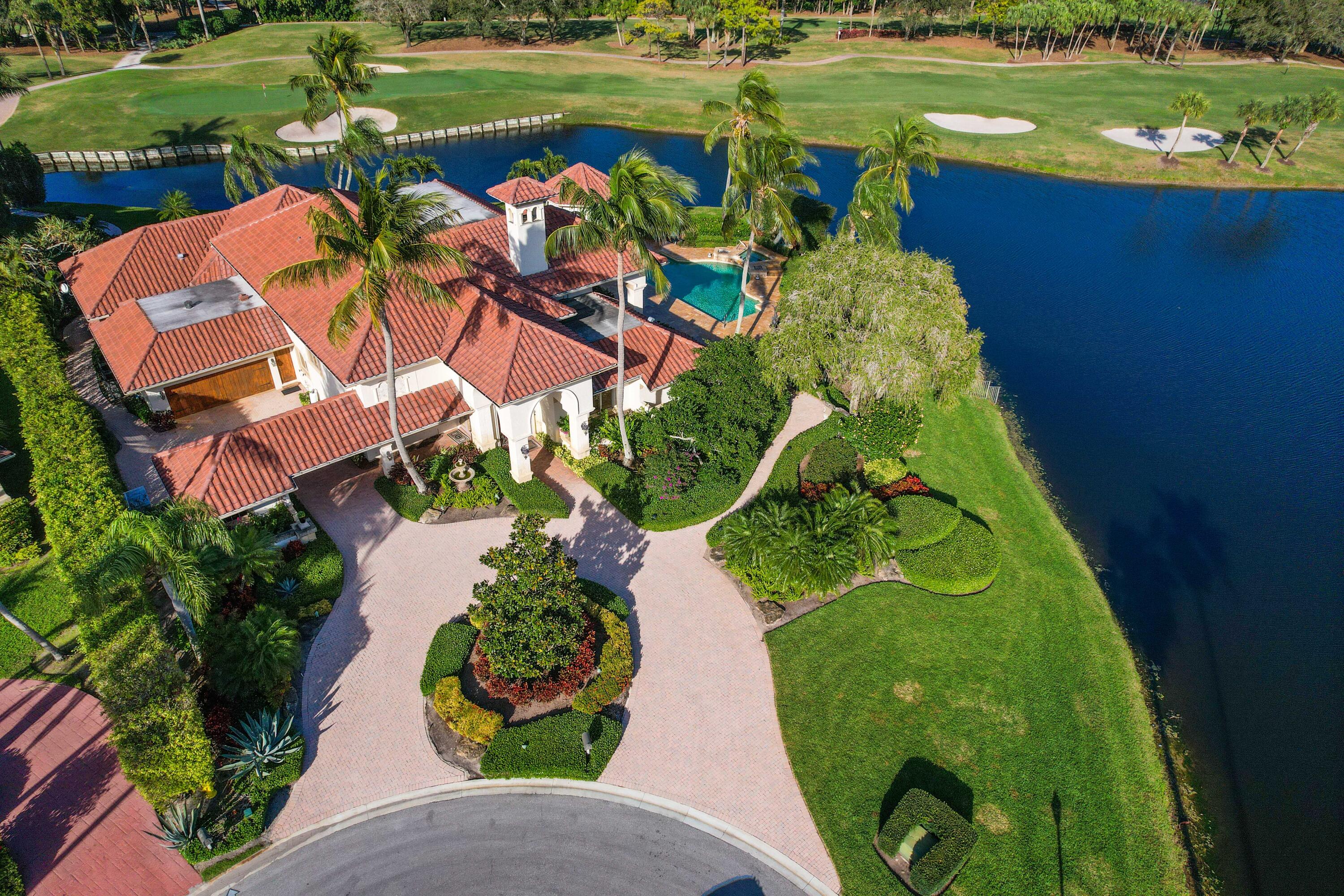 FRENCHMANS CREEK - Residential