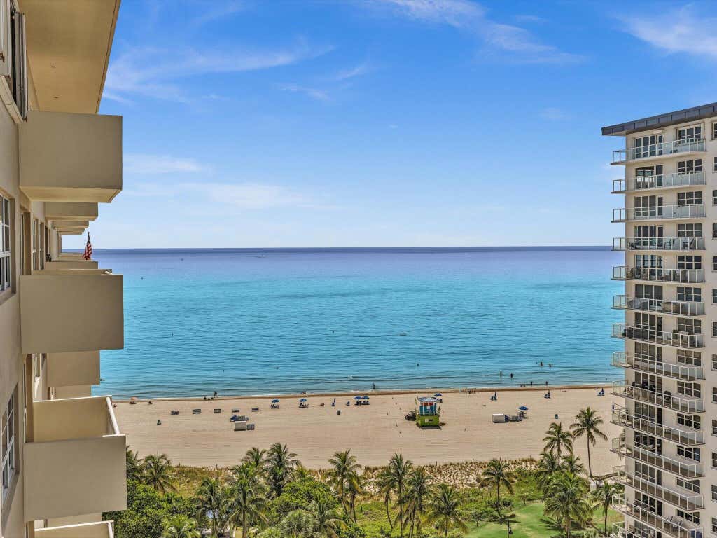 Photo of 133 N POMPANO BEACH Boulevard #1501, Pompano Beach, FL 33062 (MLS # B26068672)