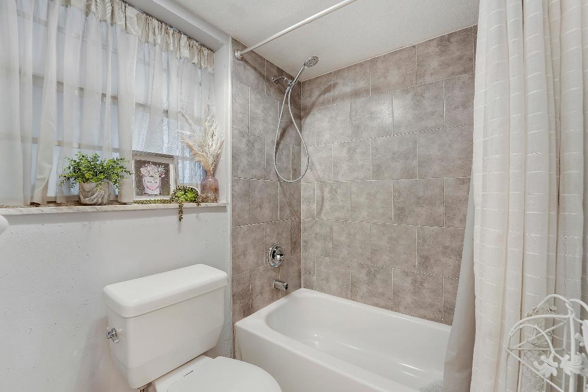 GREENWAY VILLAGE SOUTH CONDO 3 - Residential