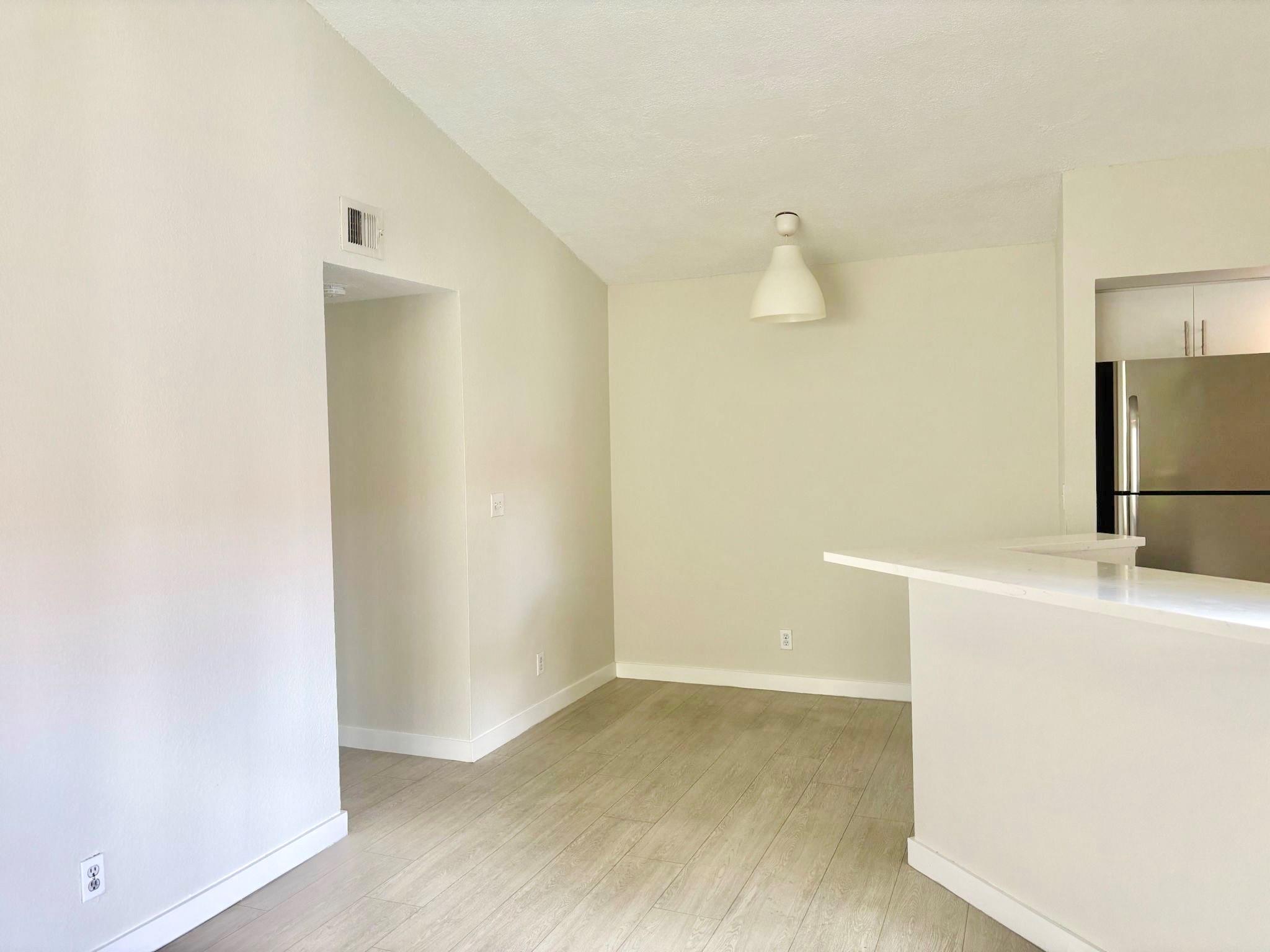 Coral Key Condominium - Residential Lease