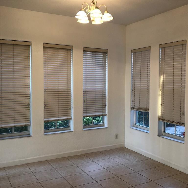 HERON BAY 6 - Residential Lease