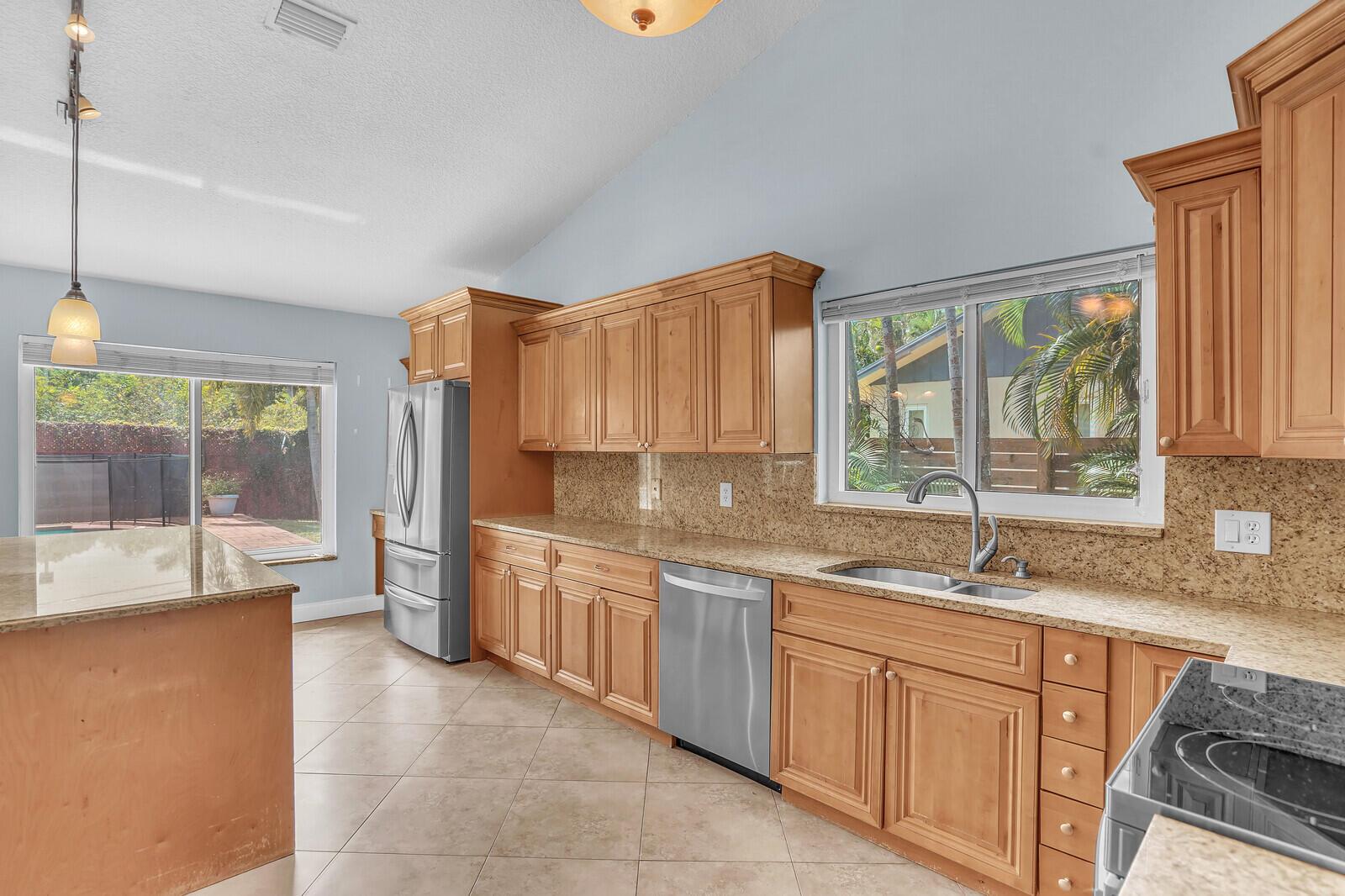 DELRAY GARDEN ESTATES 2 - Residential