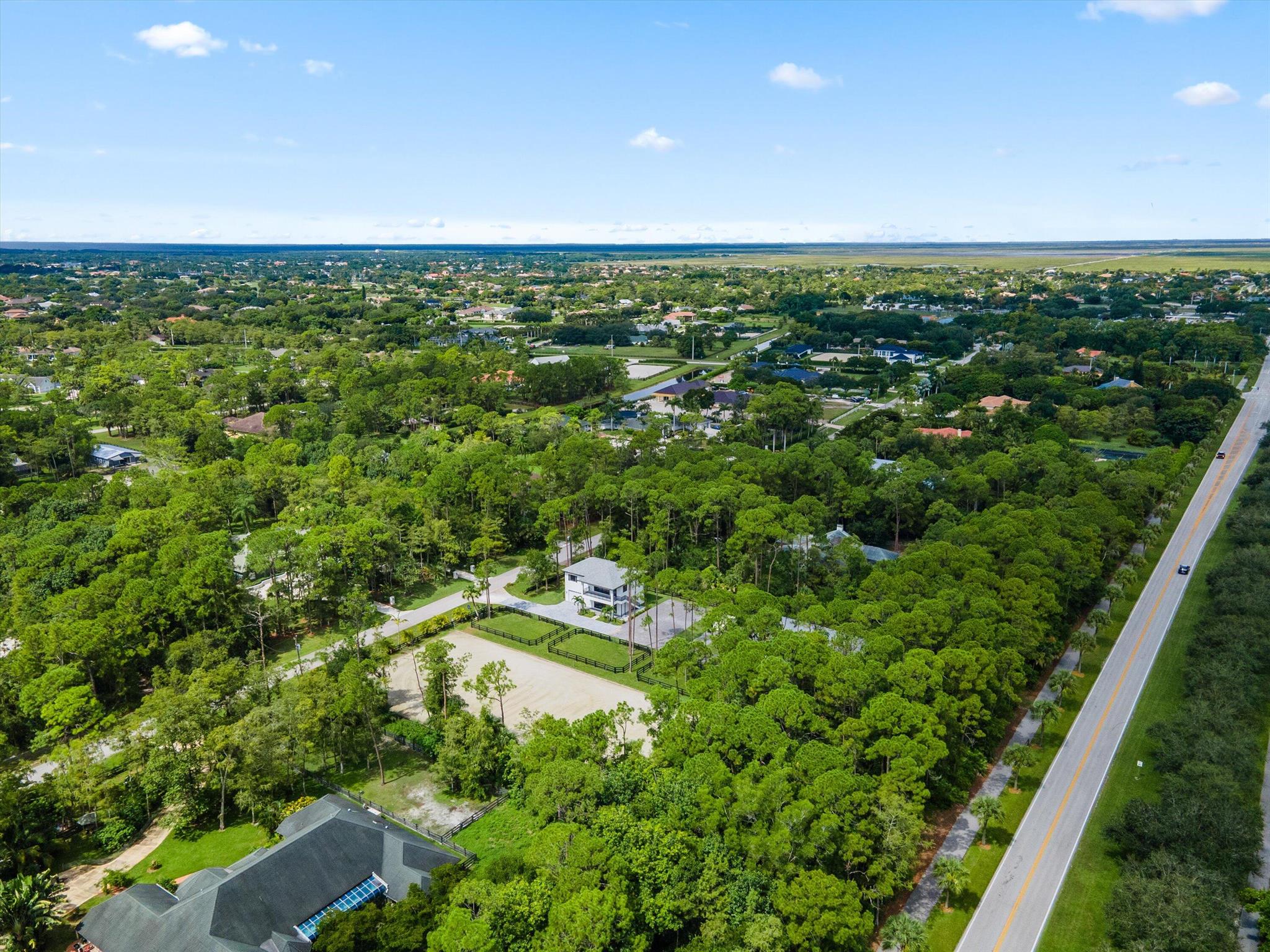 PADDOCK PARK 2 OF WELLING - Residential