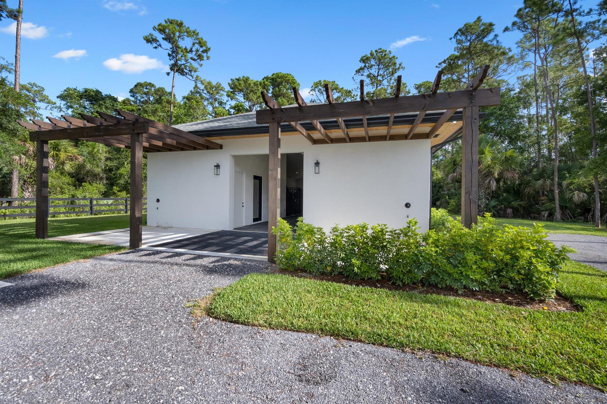 PADDOCK PARK 2 OF WELLING - Residential