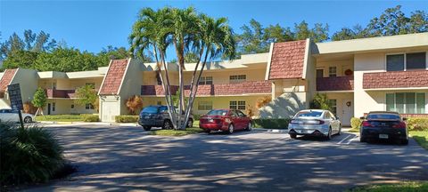 3151 N Course Ln 205 Pompano Beach FL 33069