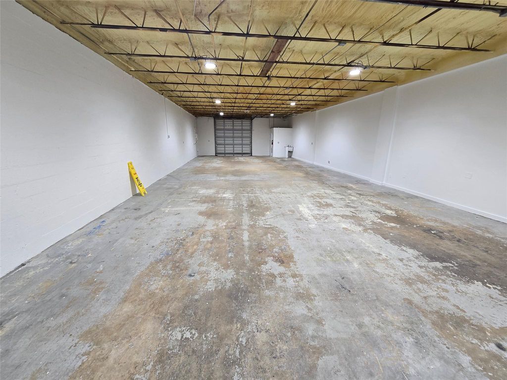 Photo of 551 NE 28th Court, Pompano Beach, FL 33064 (MLS # F10519391)