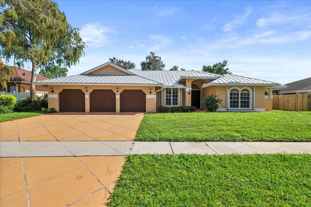 Photo of 13557 Northumberland Circle, Wellington, FL 33414 (MLS # B26033274)