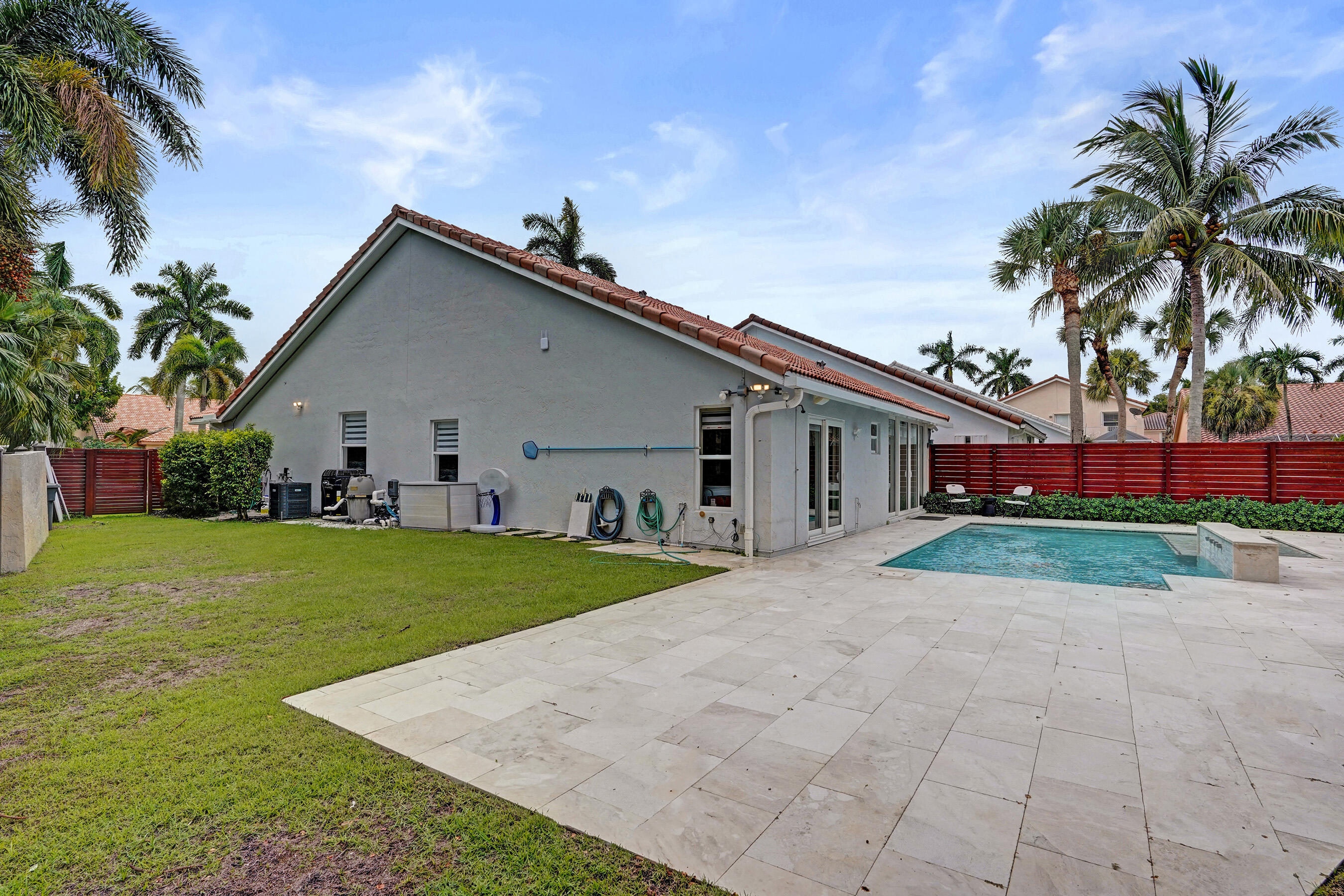 BOCA CHASE TR 9 B - Residential Lease