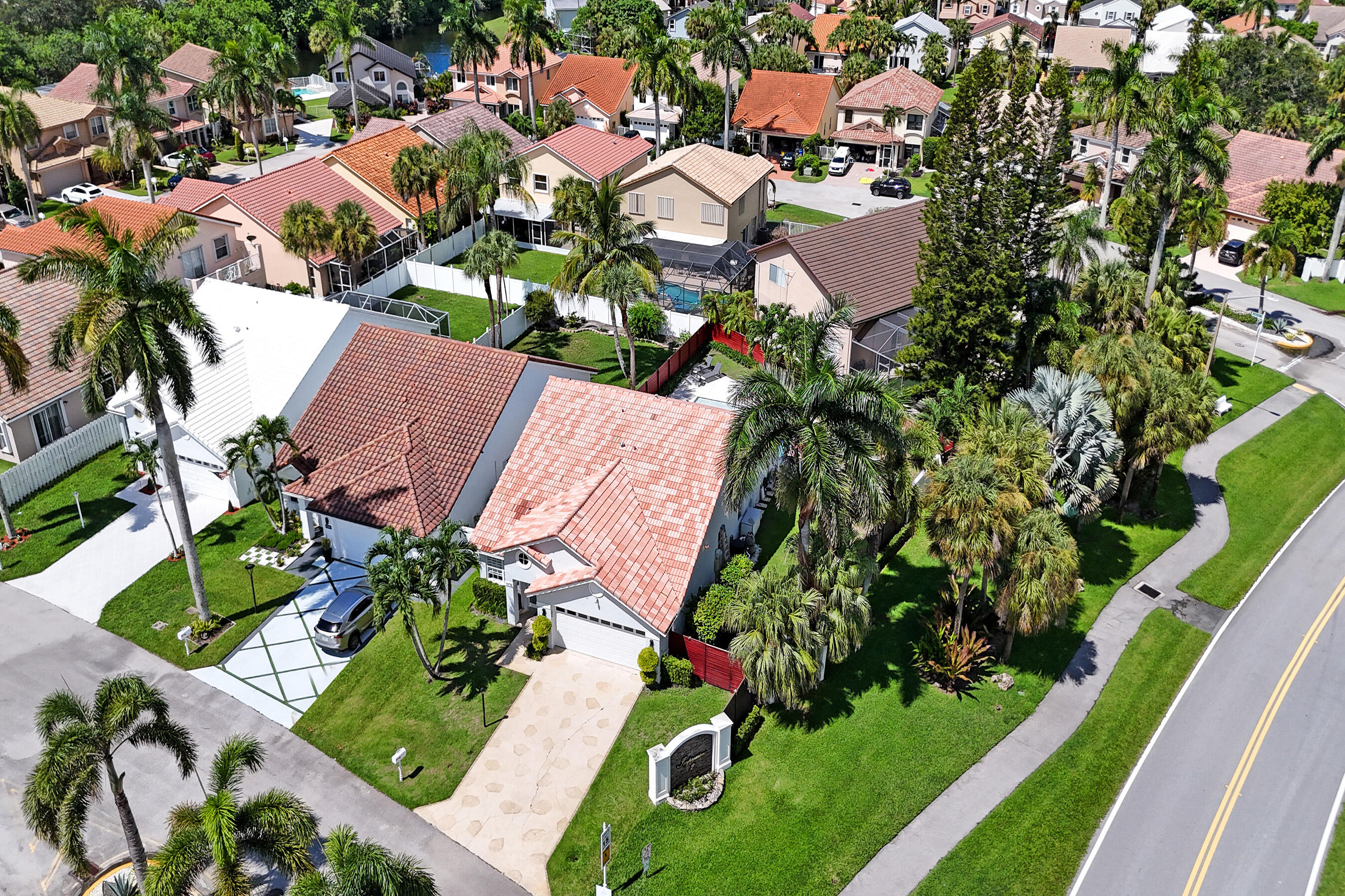 BOCA CHASE TR 9 B - Residential Lease