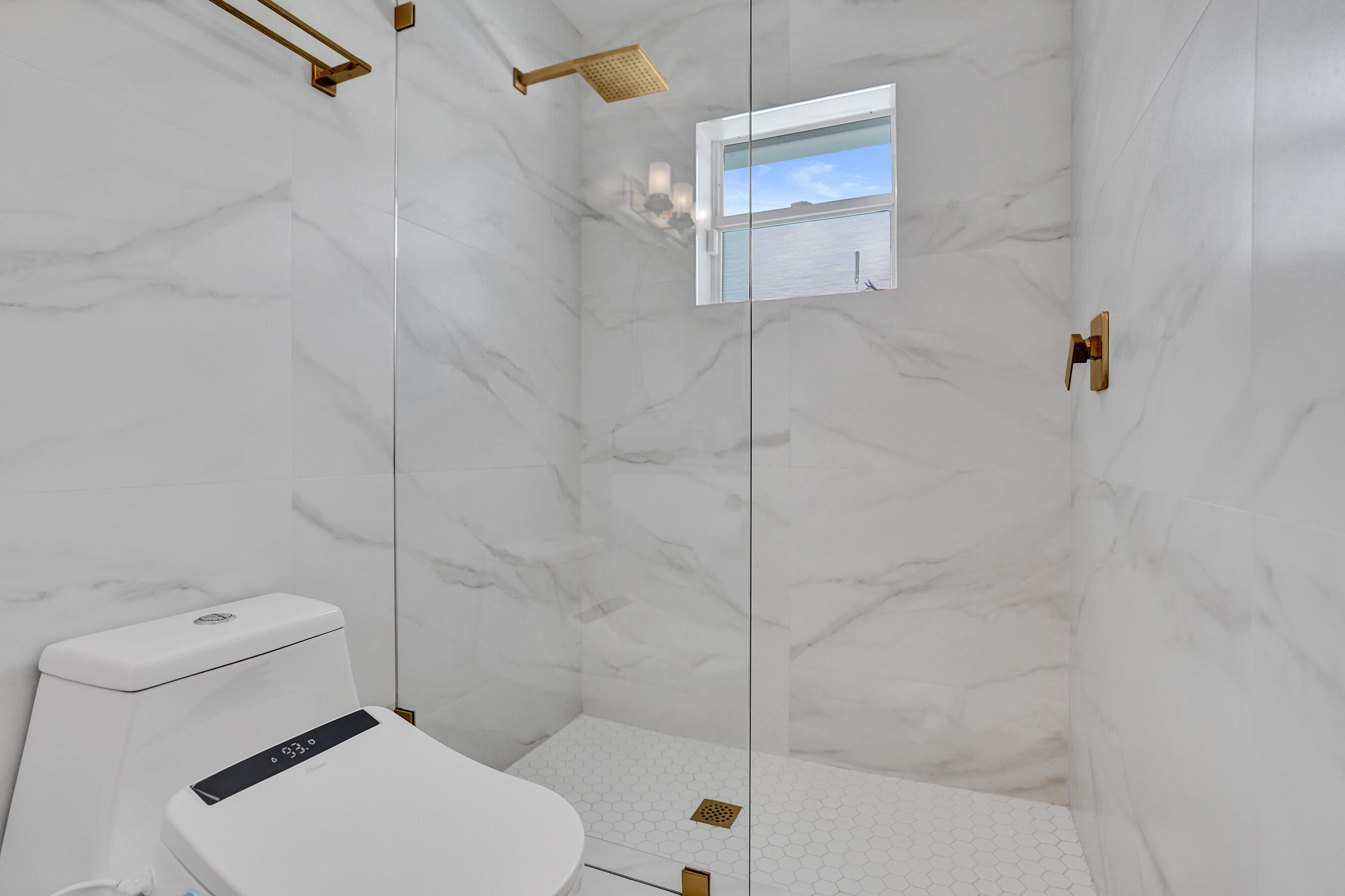 BOCA CHASE TR 9 B - Residential Lease