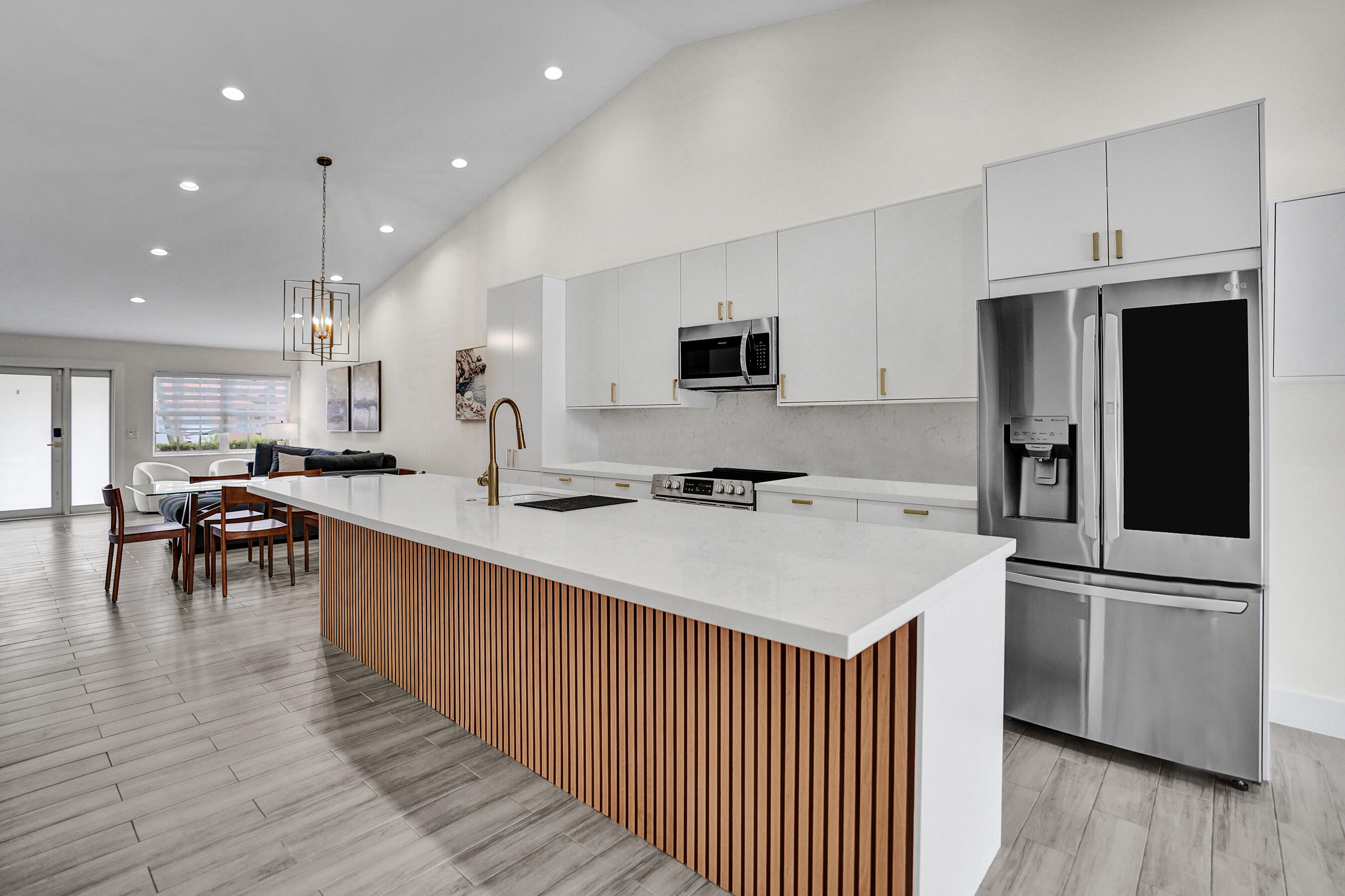 BOCA CHASE TR 9 B - Residential Lease