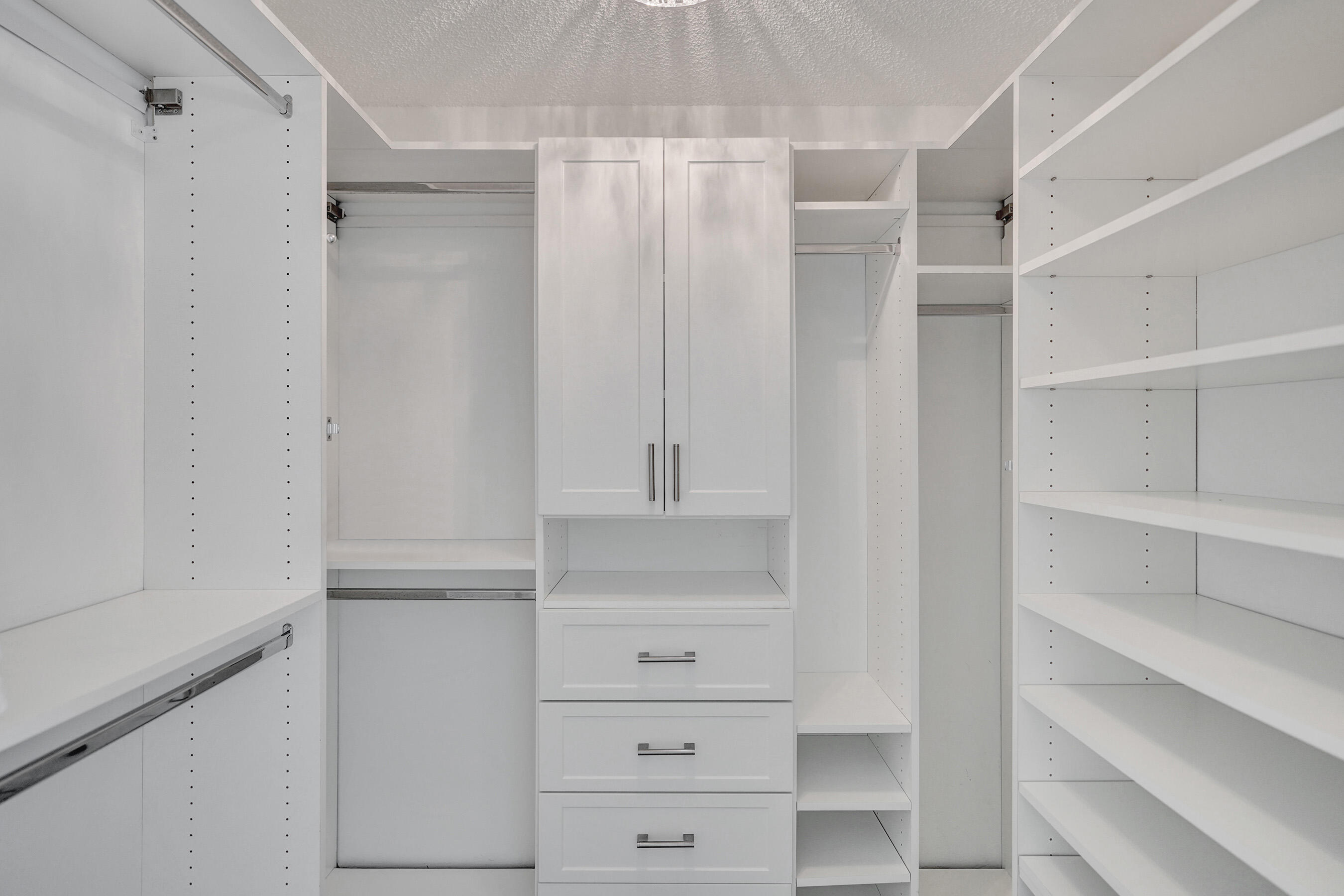 BOCA CHASE TR 9 B - Residential Lease