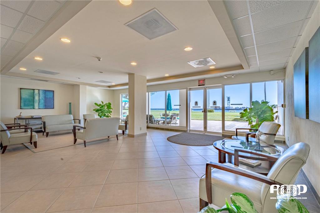 SKY HARBOUR EAST - Residential